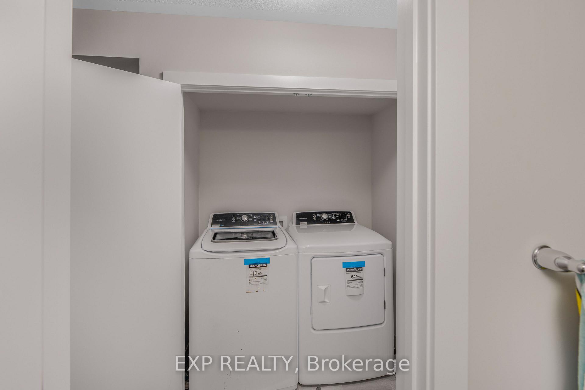 Photo 19 of 1919 Elevation Road, Ottawa, Barrhaven - Half Moon Bay — HOMEH