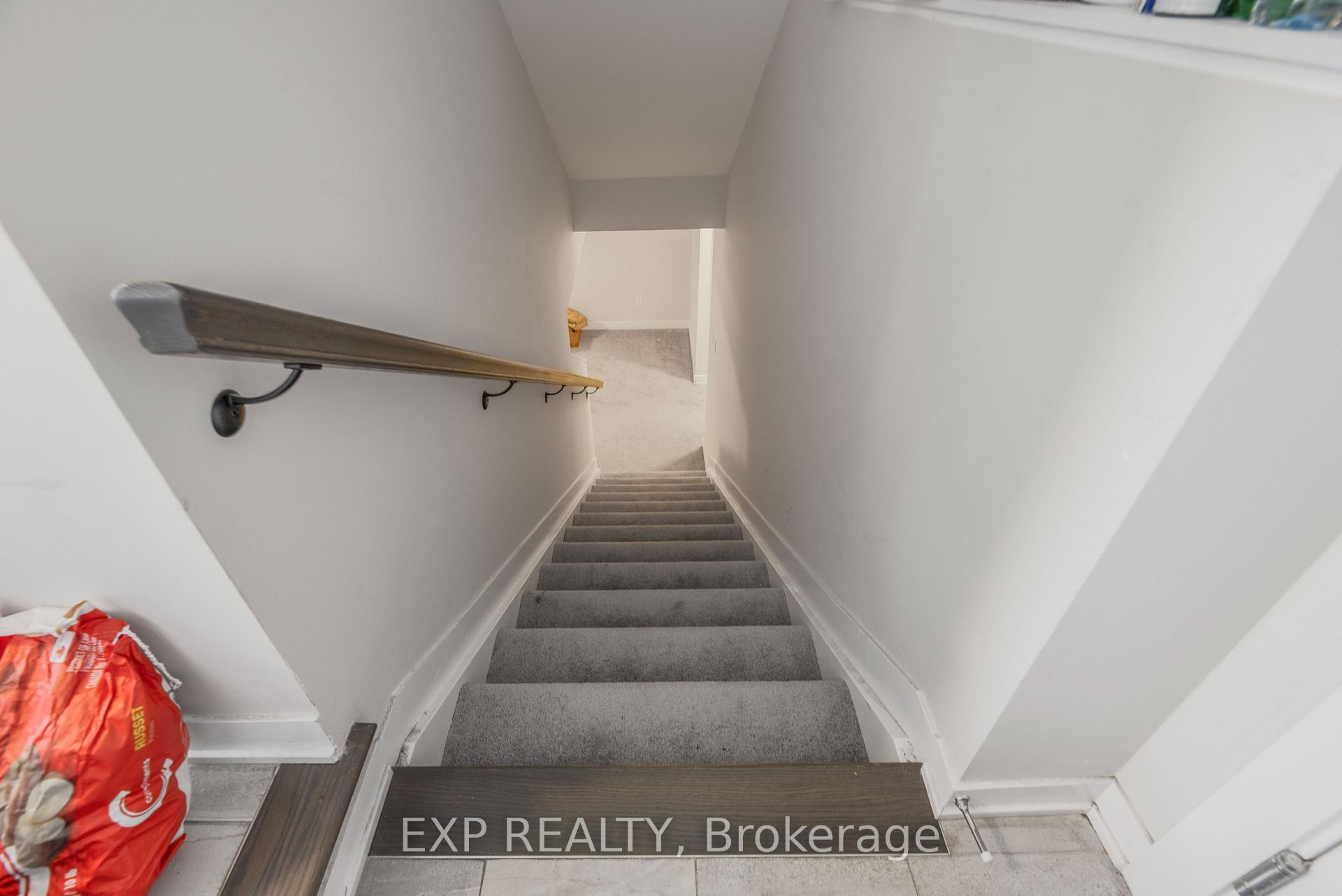 Photo 20 of 1919 Elevation Road, Ottawa, Barrhaven - Half Moon Bay — HOMEH