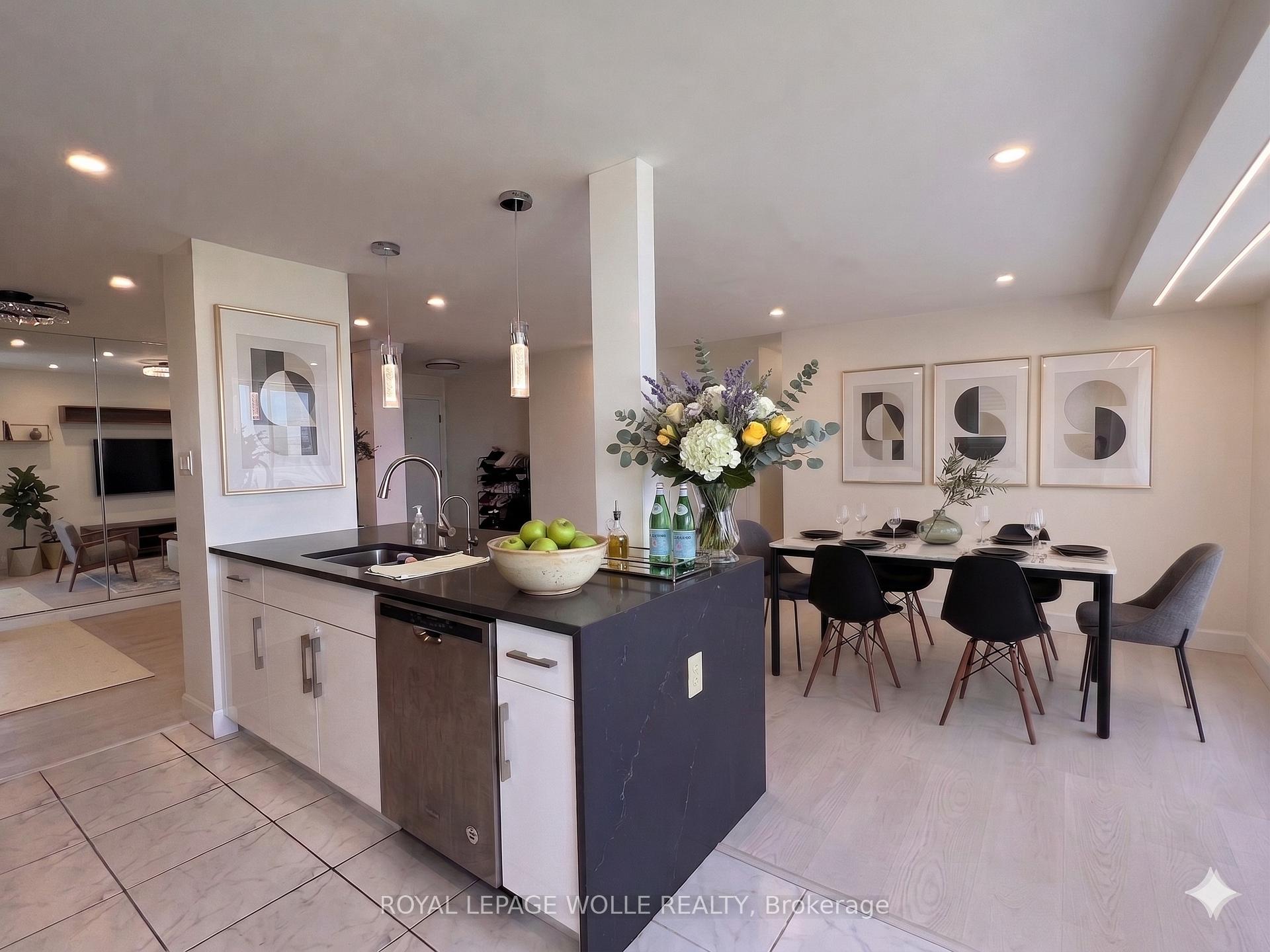 Photo 12 of Unit 1807, 6 Willow Street, Waterloo, Uptown Waterloo/North Ward — HOMEH