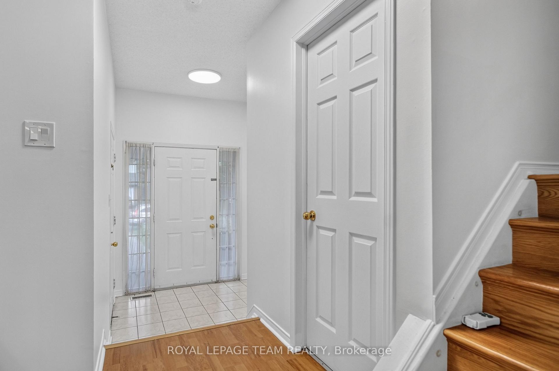 Photo 4 of 49 Jackman Terrace, Ottawa, Kanata - Katimavik — HOMEH