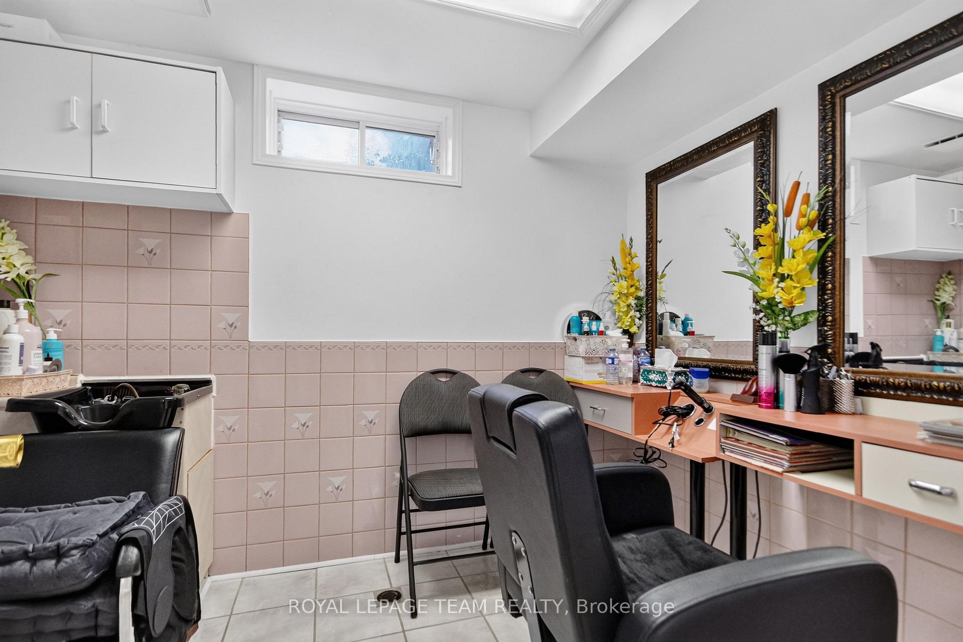 Photo 30 of 49 Jackman Terrace, Ottawa, Kanata - Katimavik — HOMEH