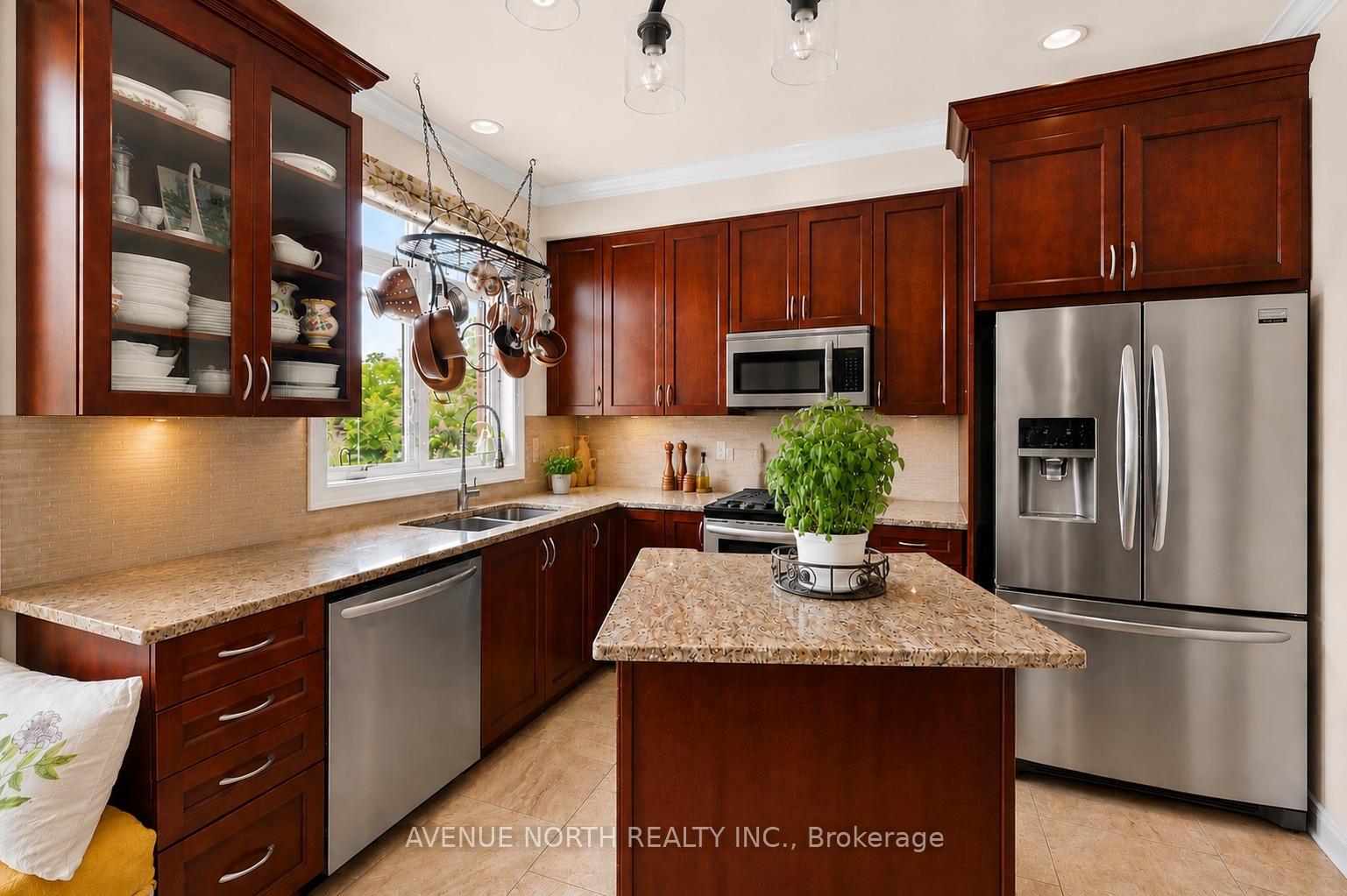 Photo 18 of 52 Kings Landing Private, Ottawa, Ottawa East — HOMEH