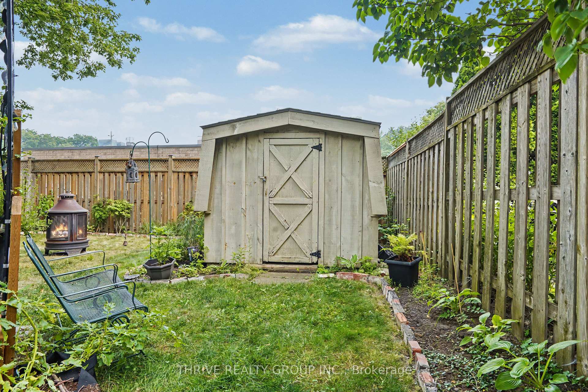 Photo 39 of 10 Byron Avenue E, London, South F — HOMEH