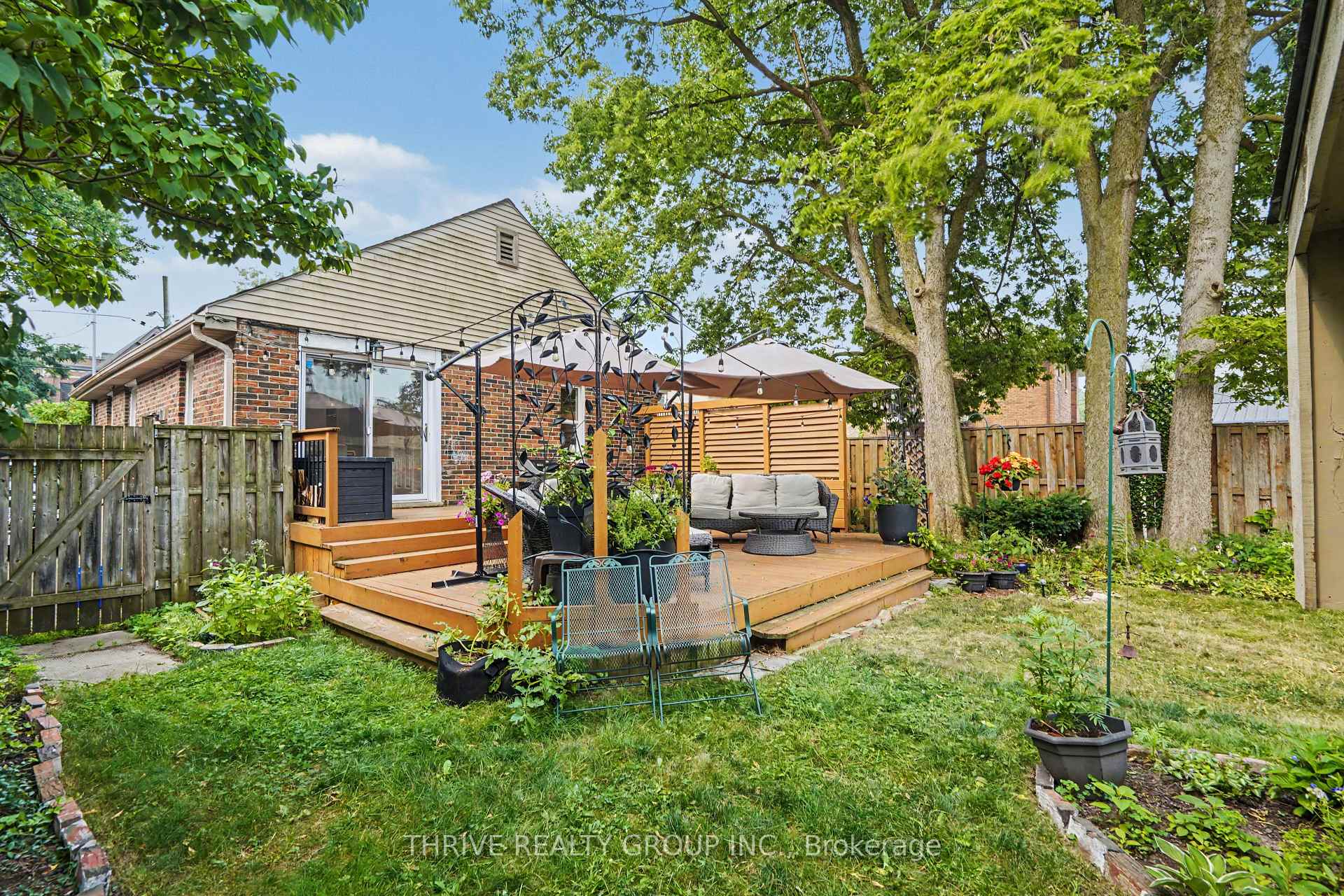 Photo 40 of 10 Byron Avenue E, London, South F — HOMEH