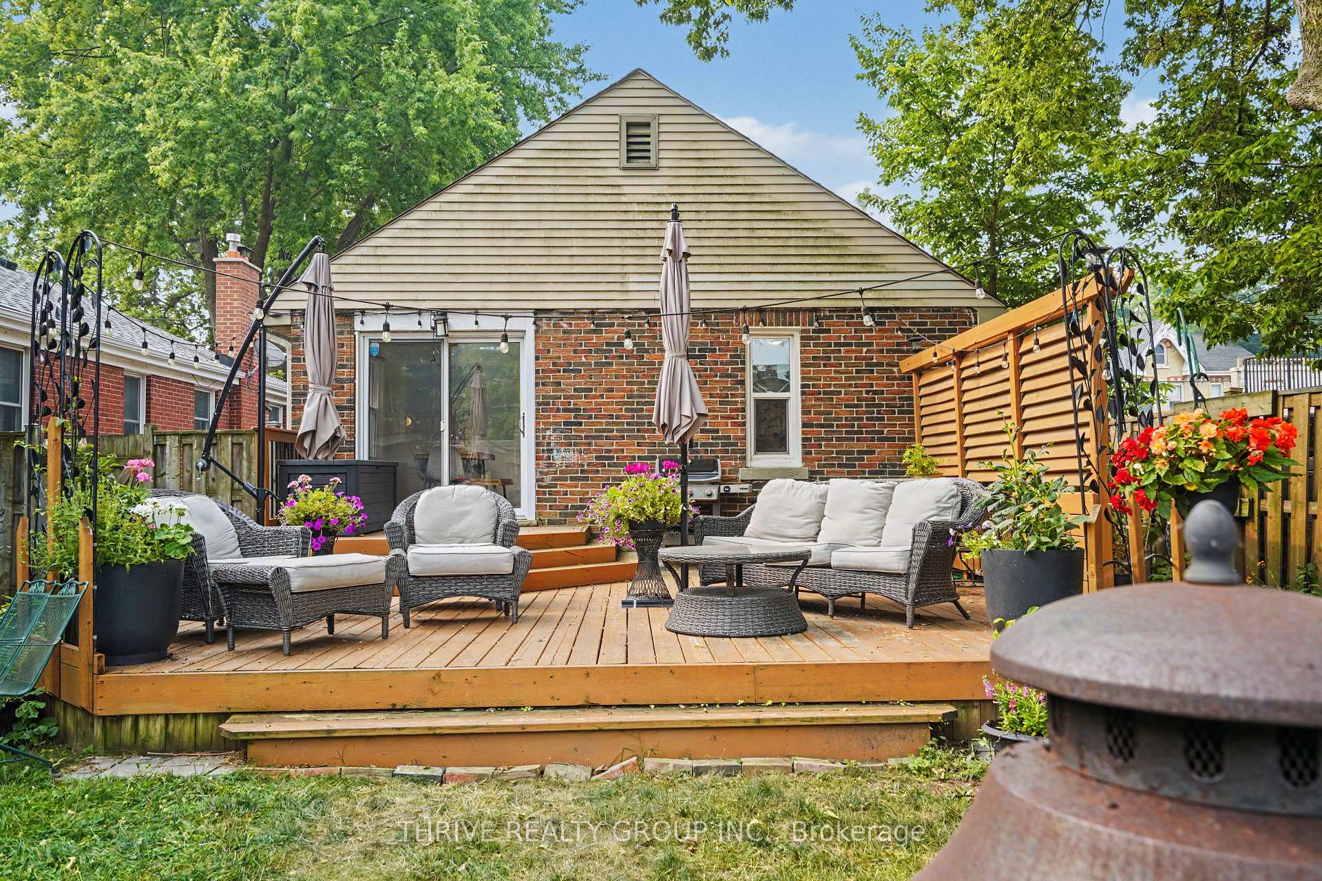 Photo 44 of 10 Byron Avenue E, London, South F — HOMEH