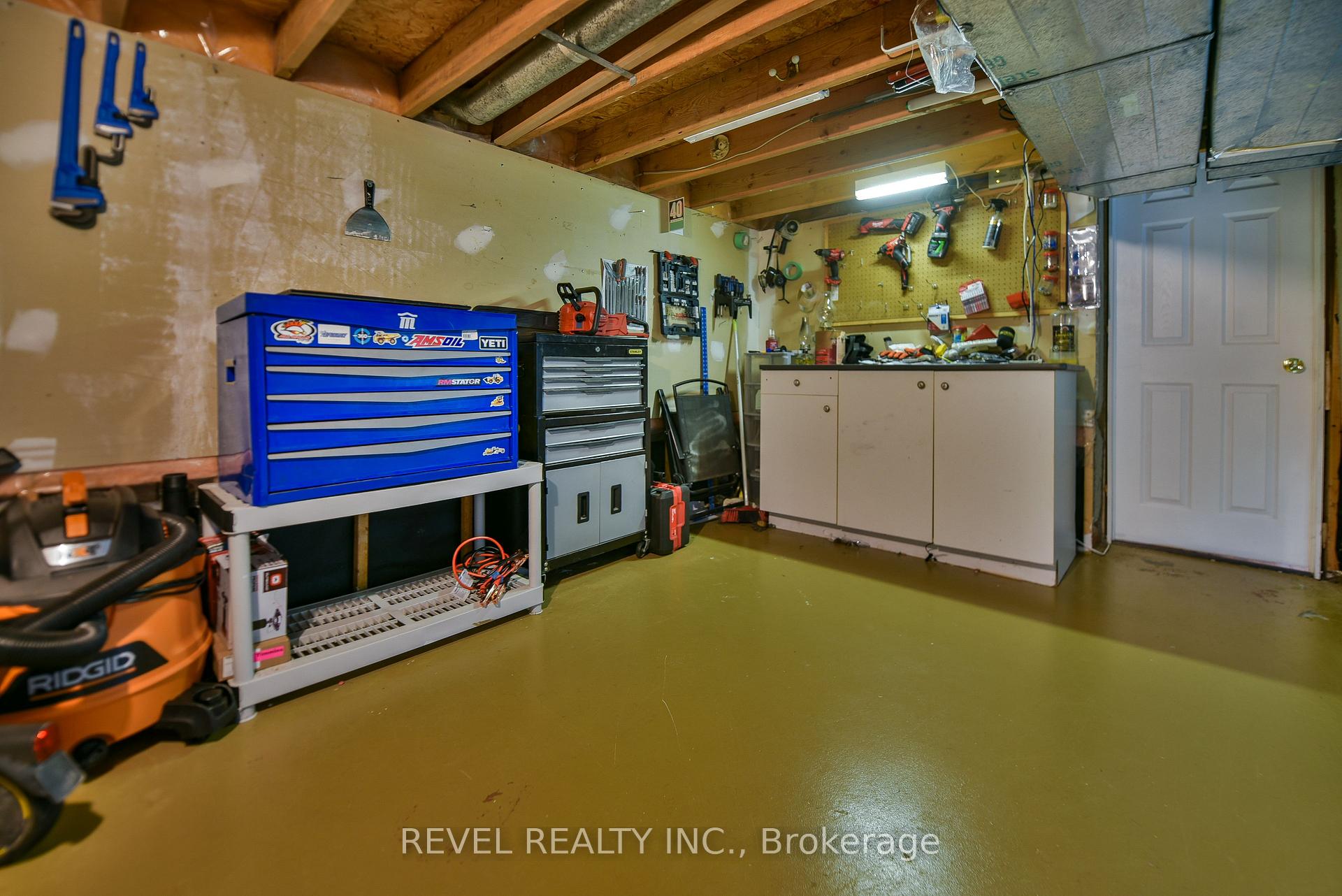 Photo 35 of 127 Spillenaar Street, Timmins, Porcupine - West — HOMEH