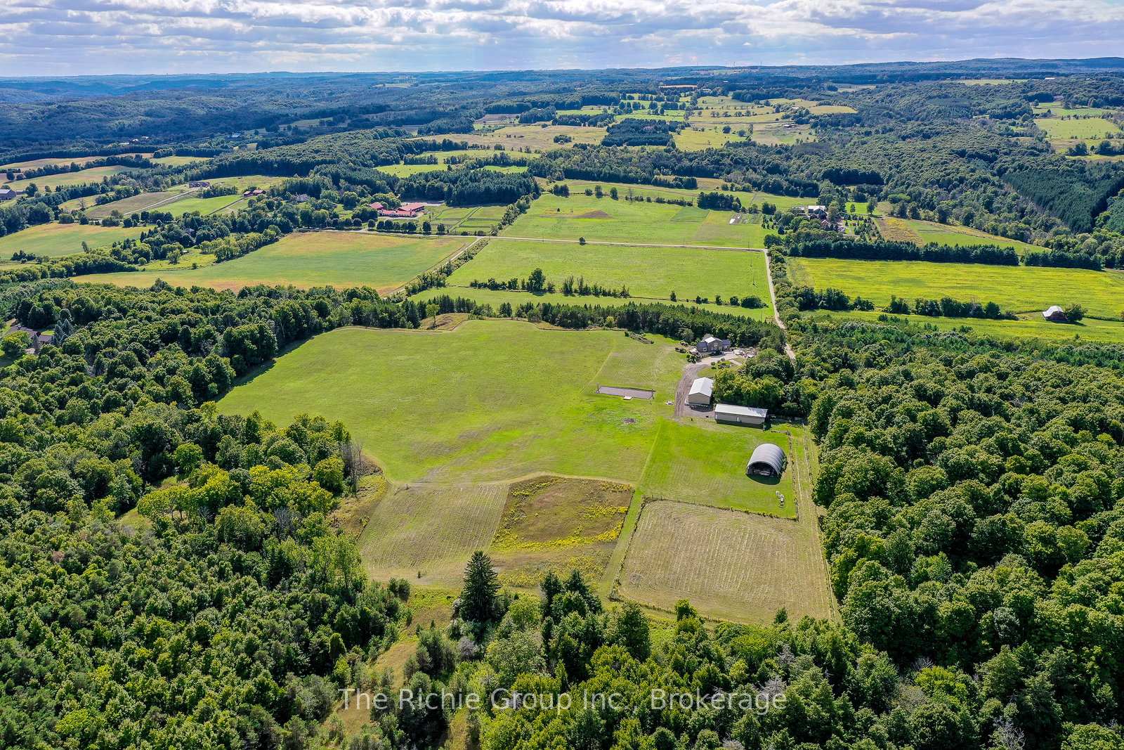 Photo 7 of 954461 7th Line Ehs, Mono, Rural Mono — HOMEH