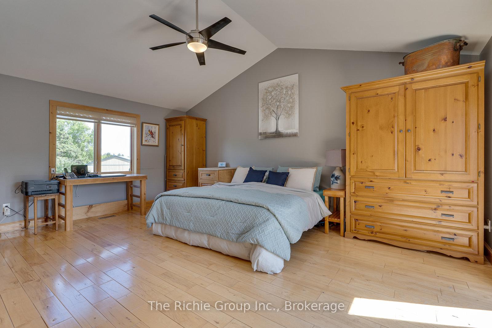 Photo 16 of 954461 7th Line Ehs, Mono, Rural Mono — HOMEH