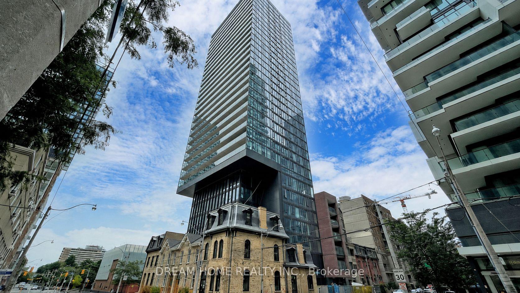 Front of Unit 2808, 47 Mutual Street