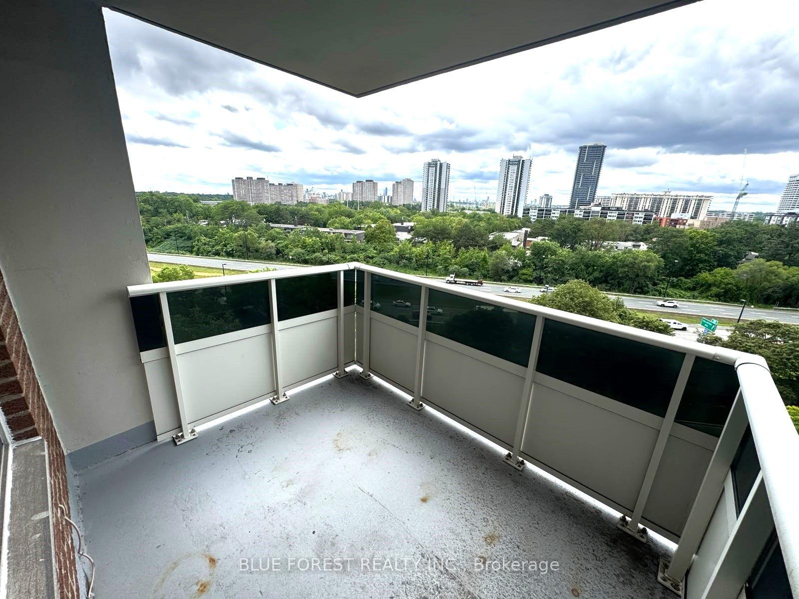 Photo 4 of Unit 1009, 5 Shady Golfway, Toronto, Flemingdon Park — HOMEH