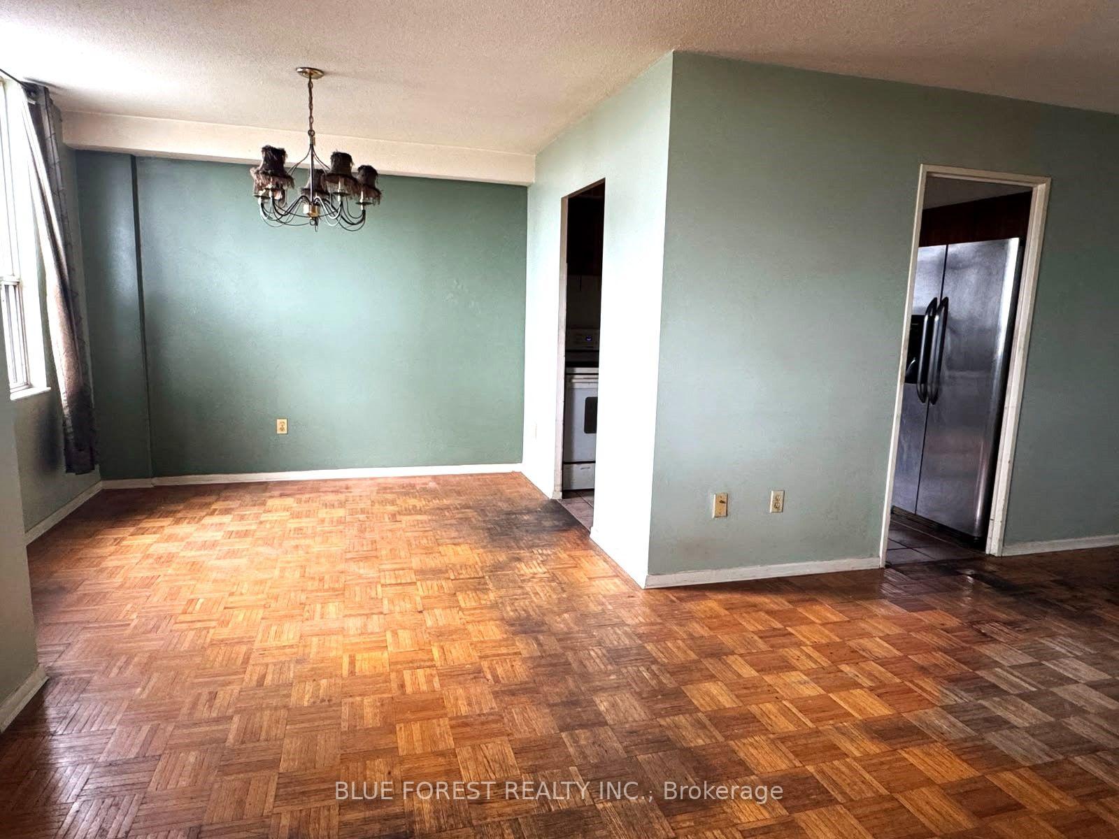 Photo 5 of Unit 1009, 5 Shady Golfway, Toronto, Flemingdon Park — HOMEH