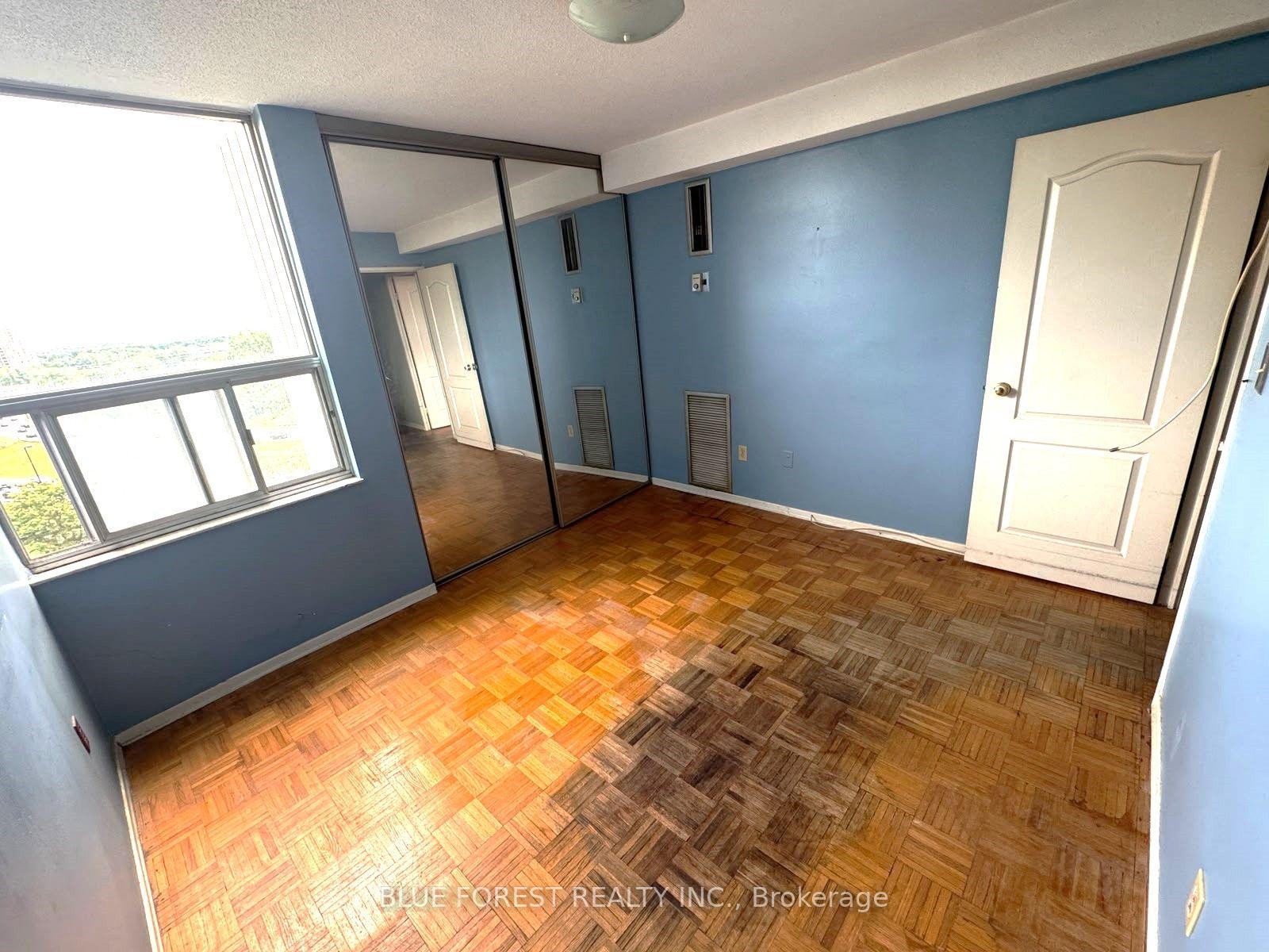 Photo 11 of Unit 1009, 5 Shady Golfway, Toronto, Flemingdon Park — HOMEH