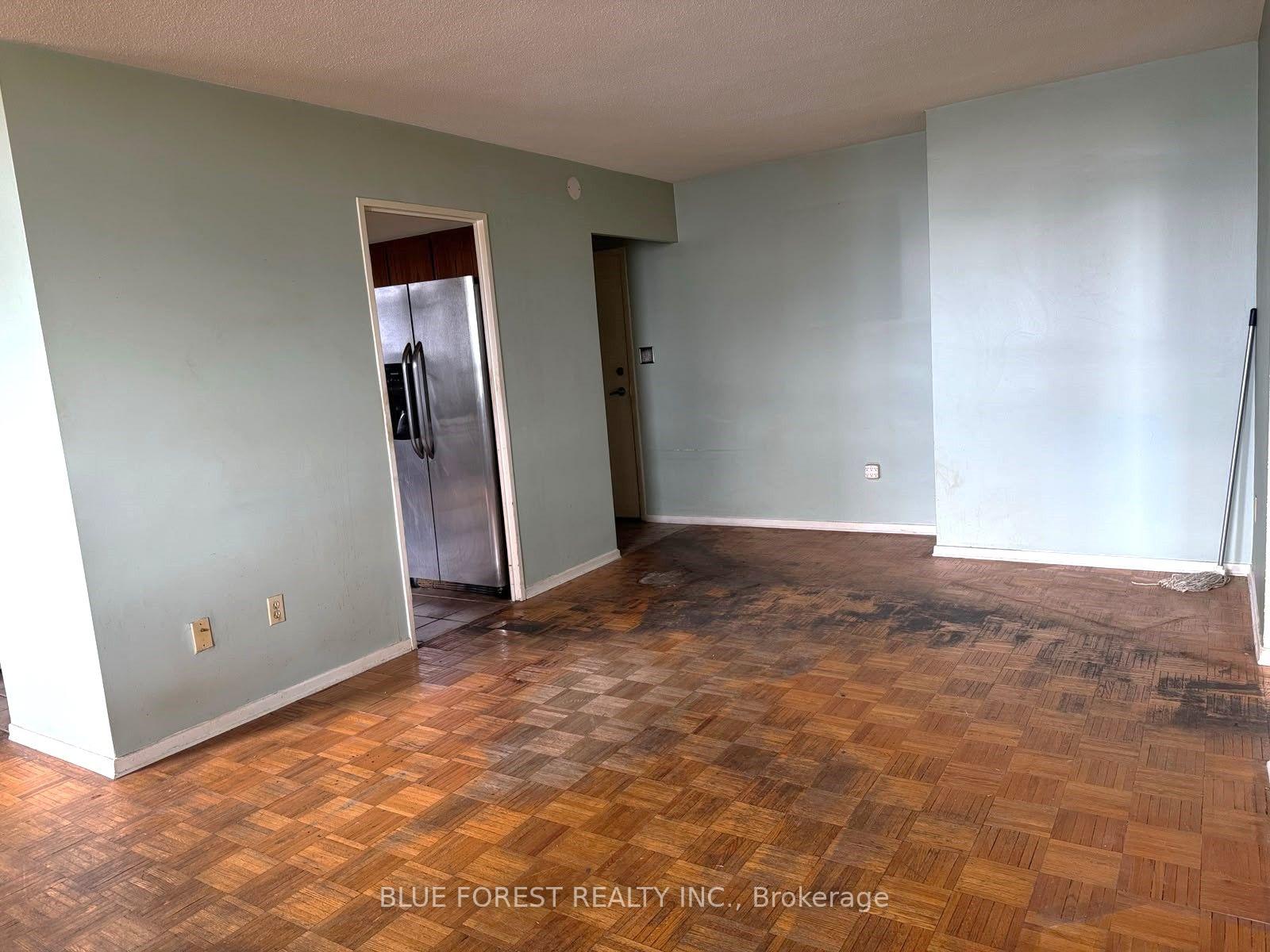 Photo 12 of Unit 1009, 5 Shady Golfway, Toronto, Flemingdon Park — HOMEH