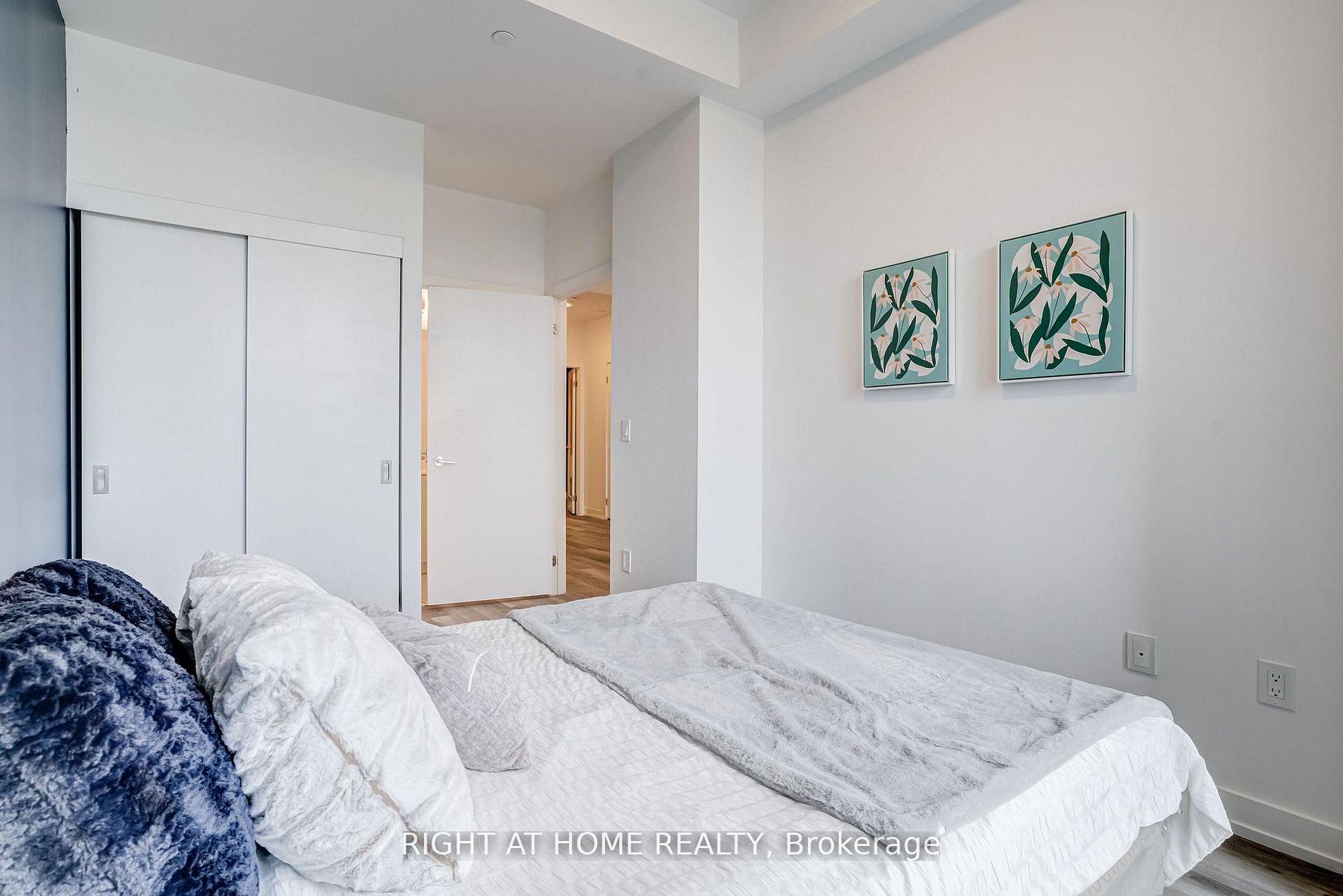 Photo 12 of Unit 301, 15 Wellington Street S, Kitchener, Cherry Hill — HOMEH
