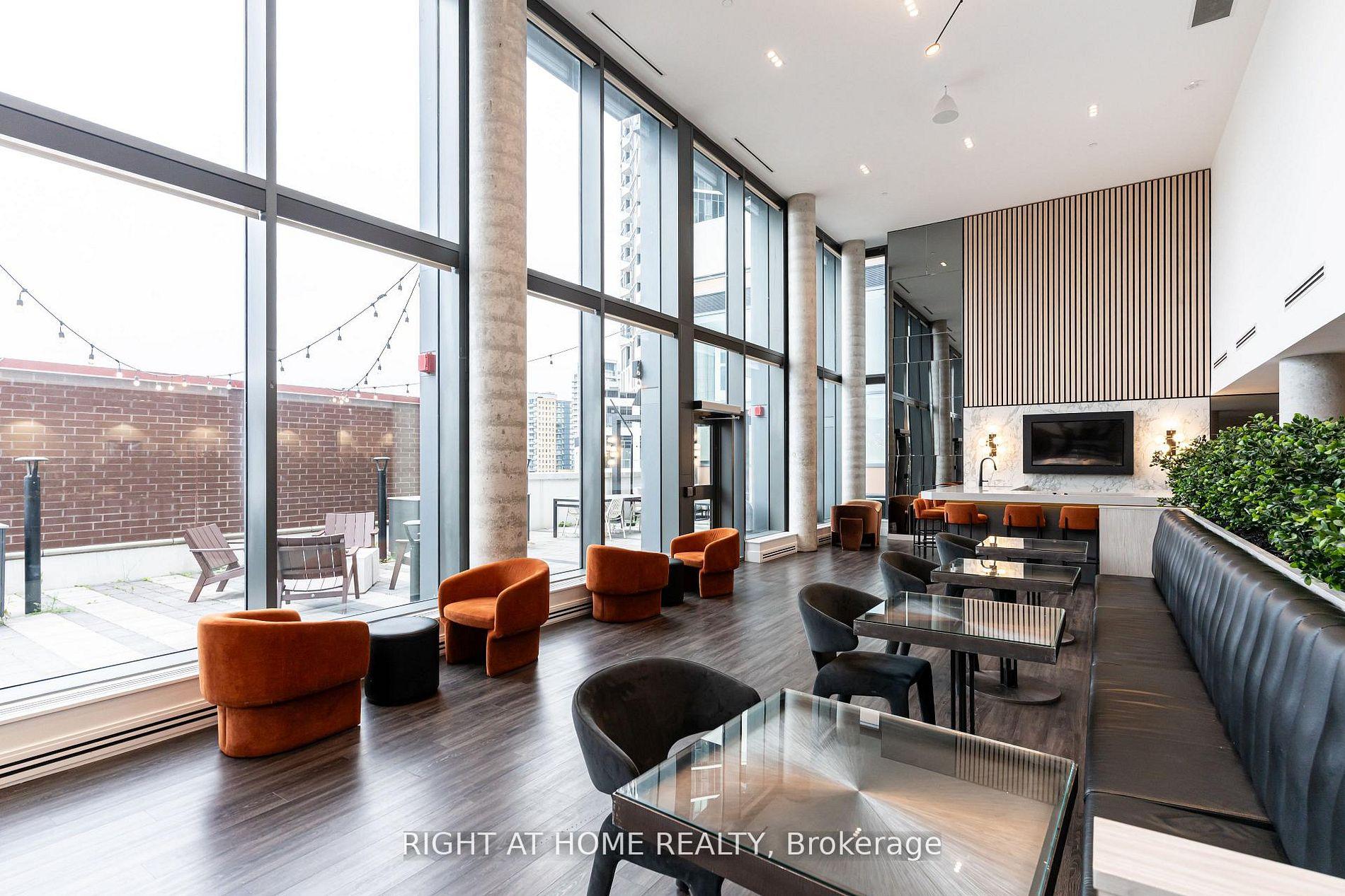 Photo 17 of Unit 301, 15 Wellington Street S, Kitchener, Cherry Hill — HOMEH