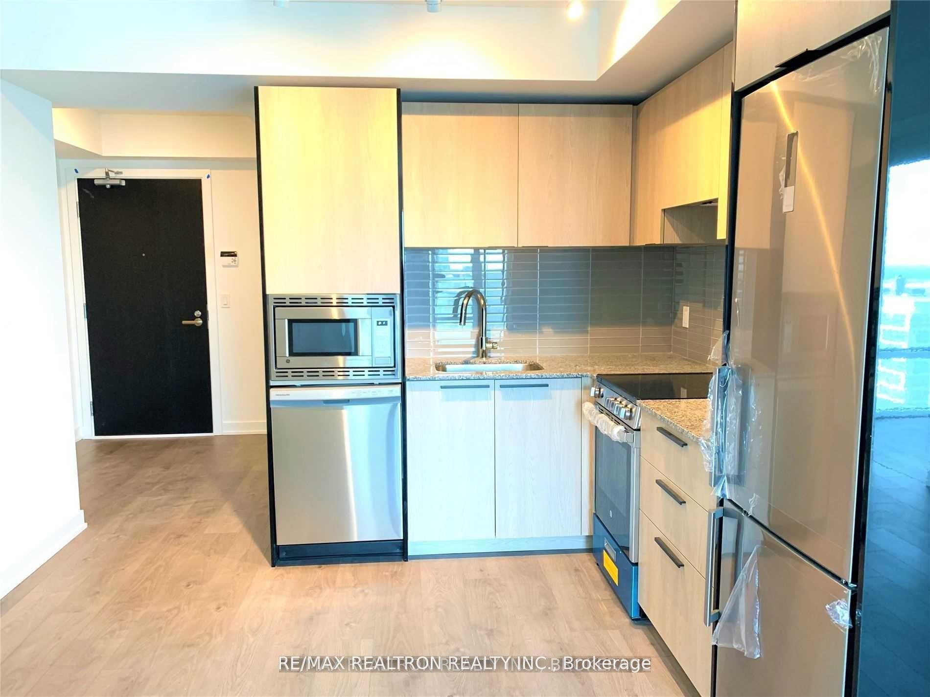 Photo 6 of Unit 4009, 501 Yonge Street, Toronto, Church-Yonge Corridor — HOMEH