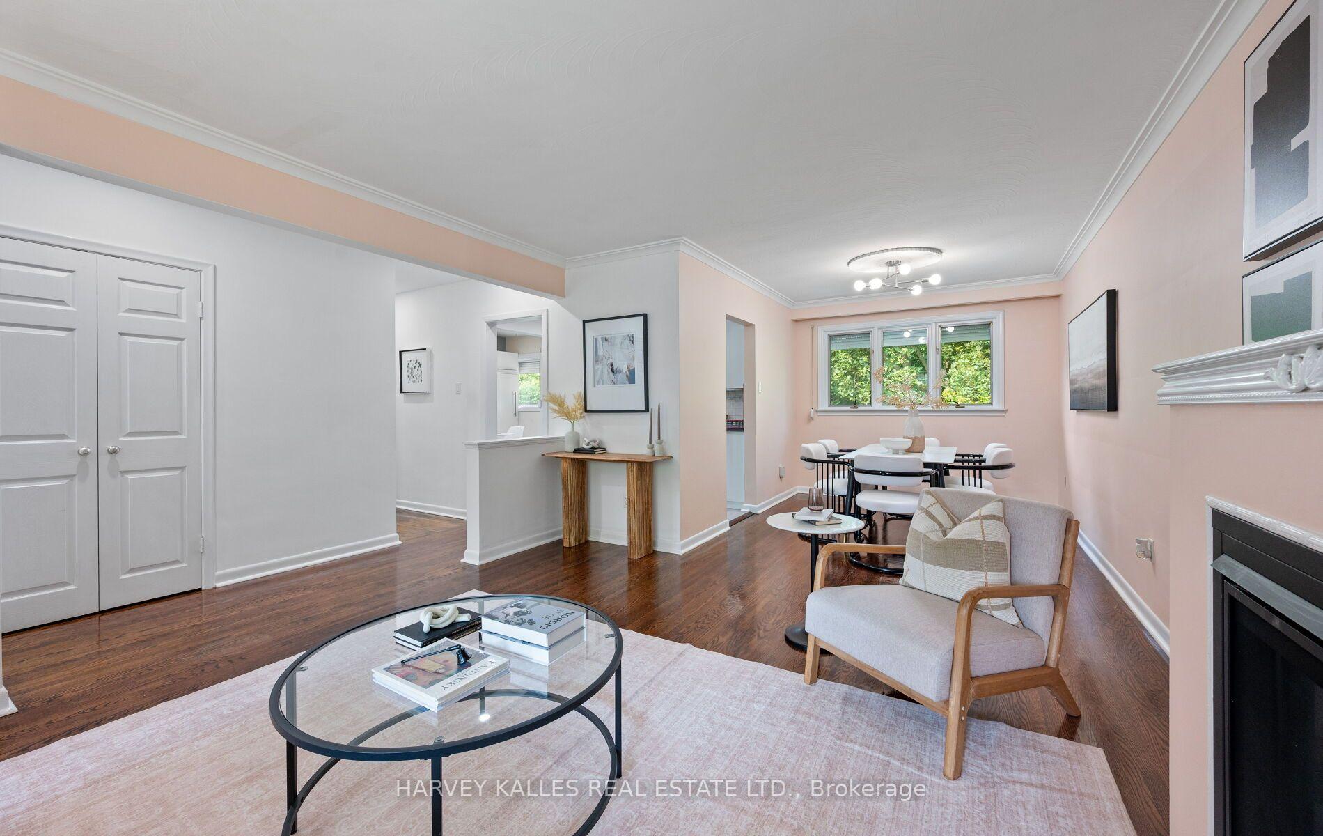 Photo 10 of 20 Willowgate Drive, Markham, Bullock — HOMEH