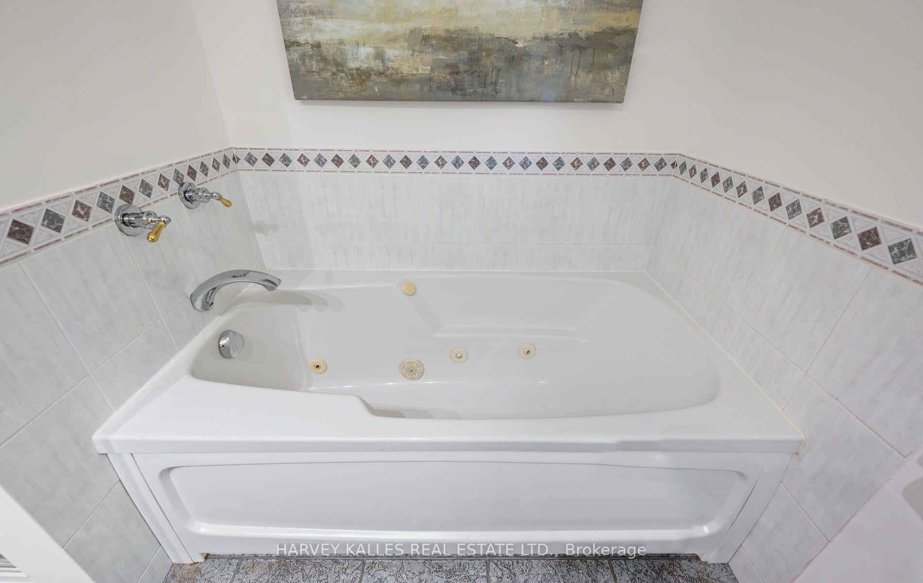 Photo 27 of 20 Willowgate Drive, Markham, Bullock — HOMEH