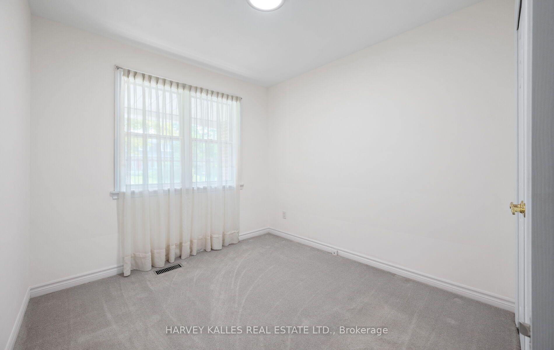 Photo 28 of 20 Willowgate Drive, Markham, Bullock — HOMEH