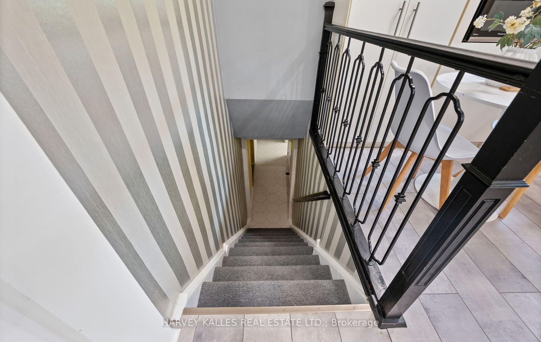 Photo 31 of 20 Willowgate Drive, Markham, Bullock — HOMEH