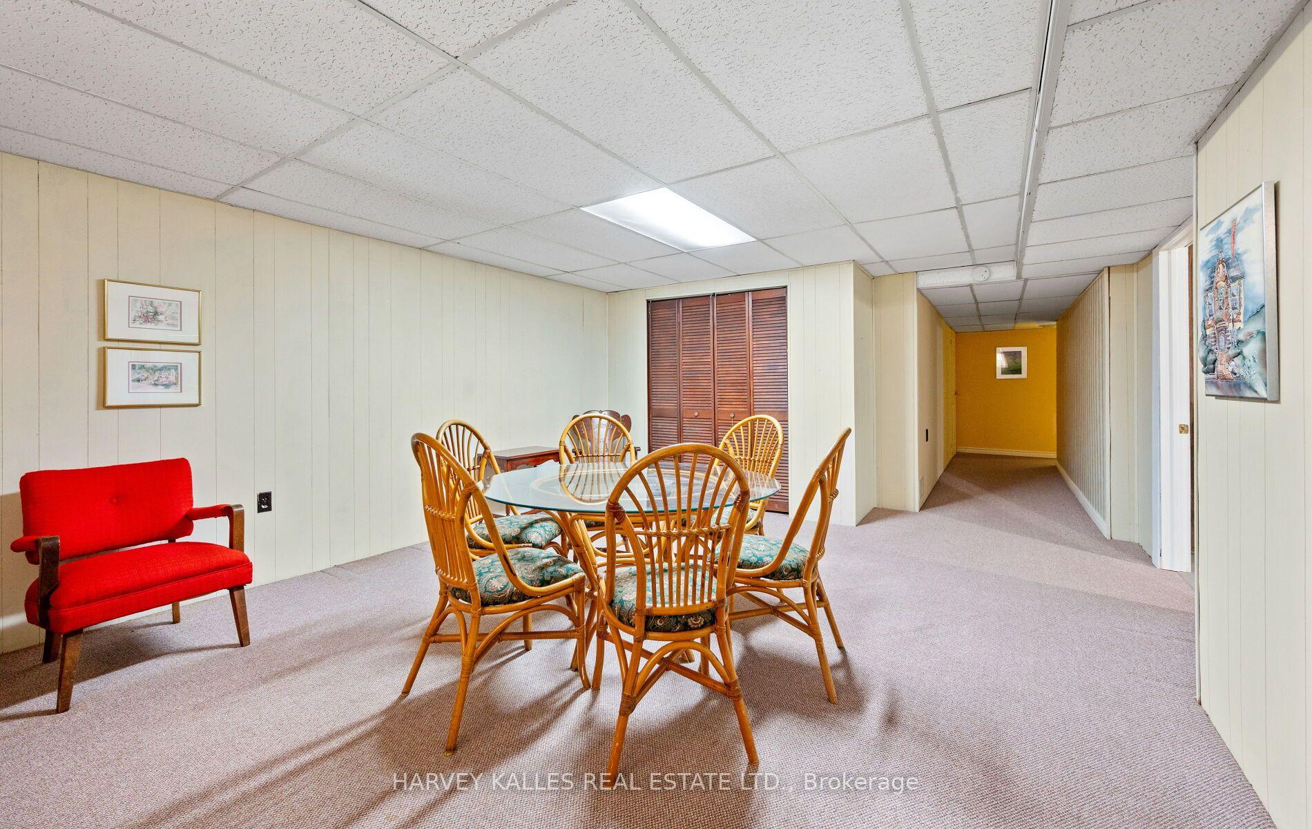 Photo 32 of 20 Willowgate Drive, Markham, Bullock — HOMEH