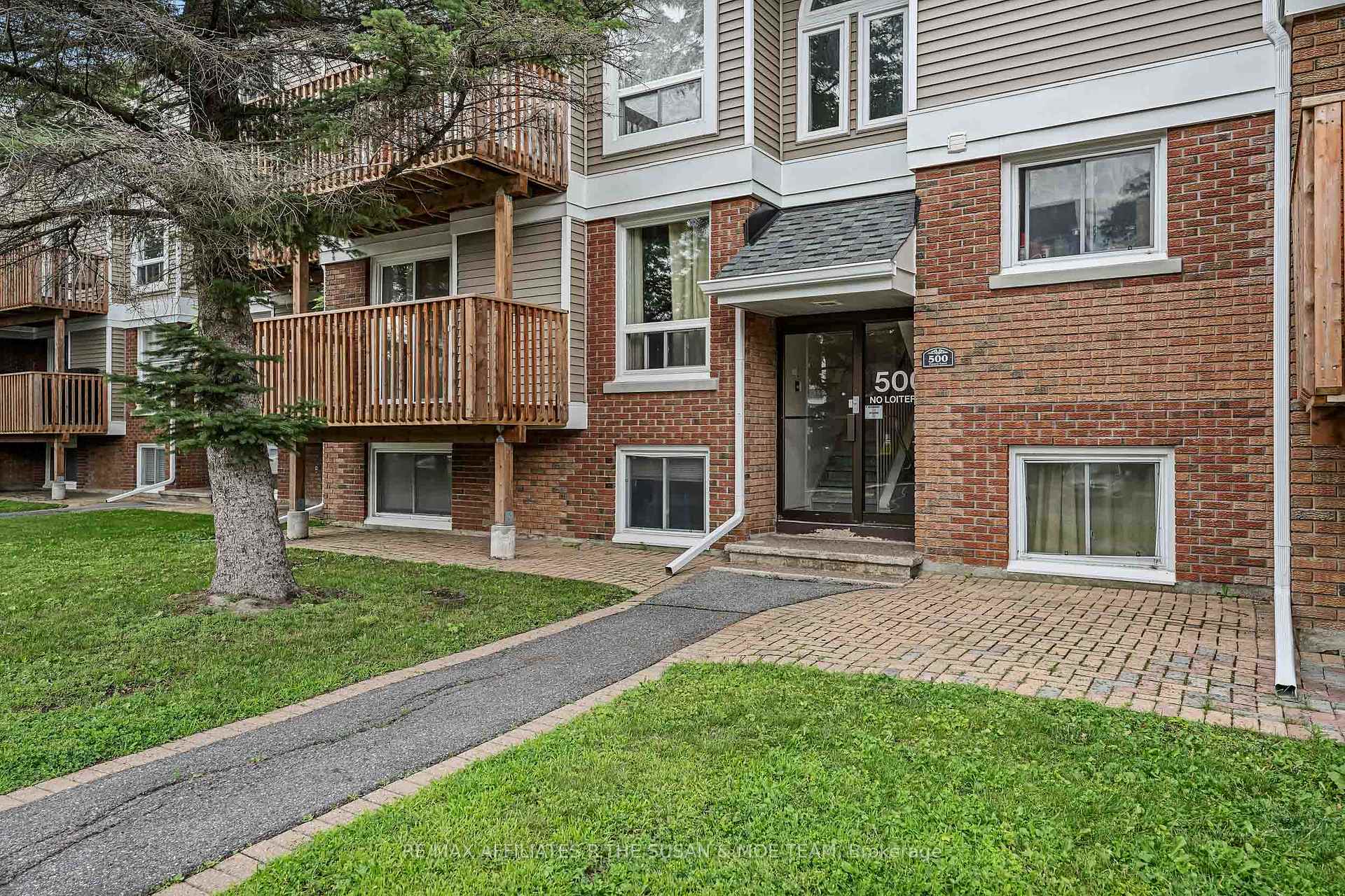 Photo of Unit 6, 500 Fenerty Court