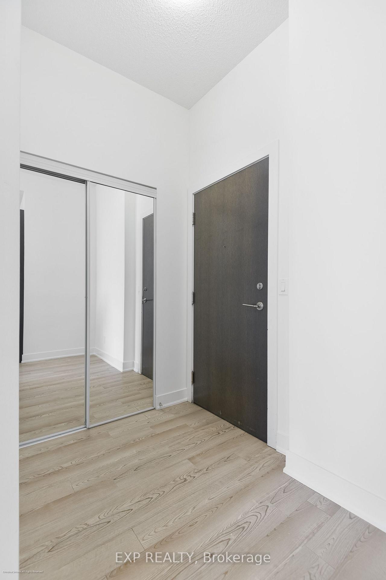 Photo 7 of Unit PH2, 28 Linden Street, Toronto, North St. James Town — HOMEH