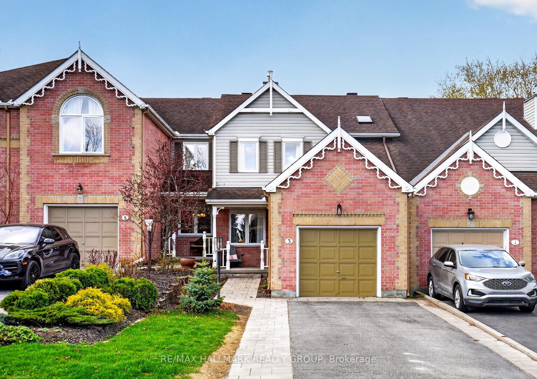 Photo 1 of 3 Crossing Bridge Court, Ottawa, Stittsville (Central) — HOMEH