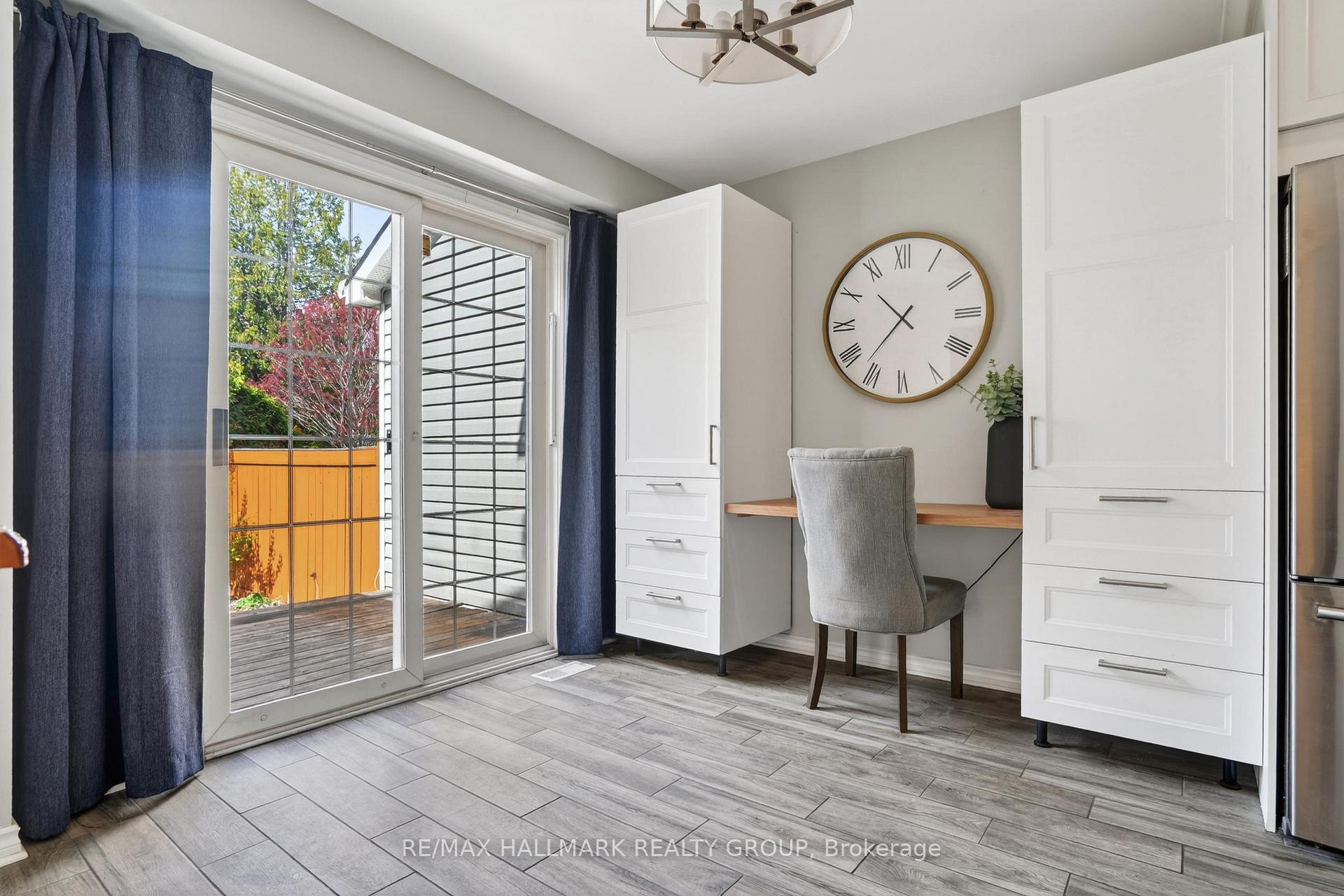 Photo 10 of 3 Crossing Bridge Court, Ottawa, Stittsville (Central) — HOMEH