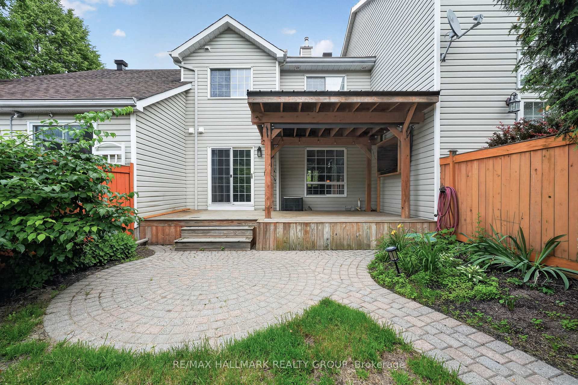 Photo 33 of 3 Crossing Bridge Court, Ottawa, Stittsville (Central) — HOMEH