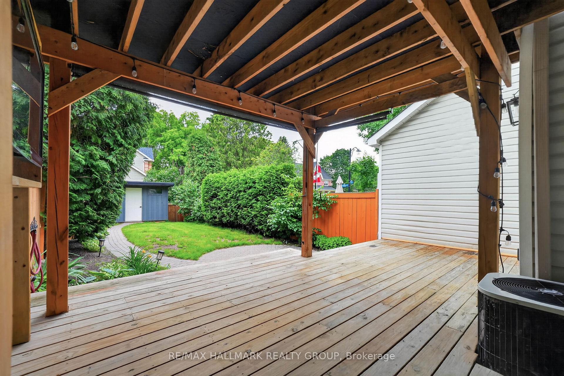 Photo 36 of 3 Crossing Bridge Court, Ottawa, Stittsville (Central) — HOMEH