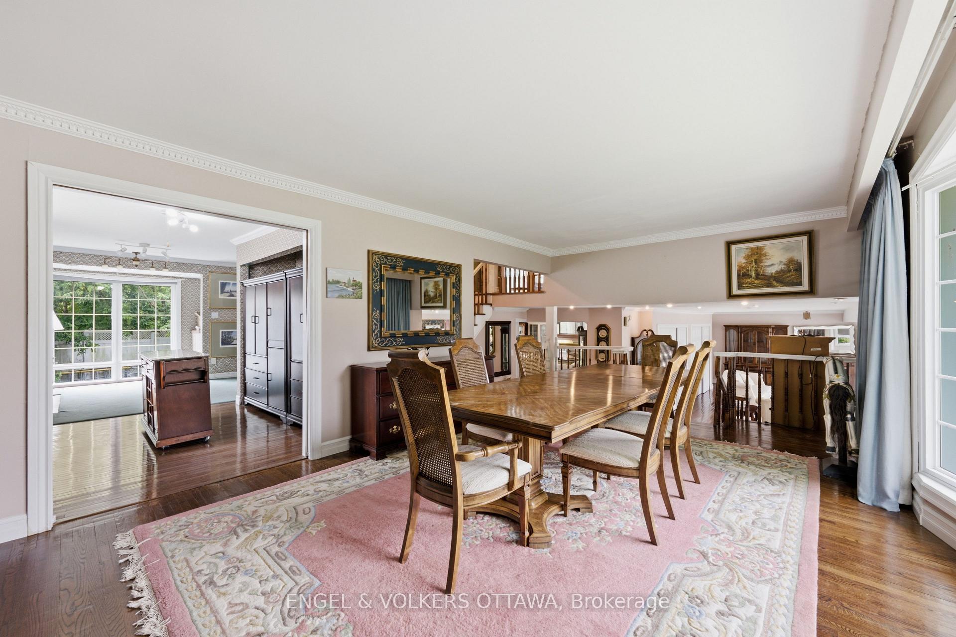 Photo 8 of 1446 Ridgebrook Drive, Ottawa, Pineview — HOMEH