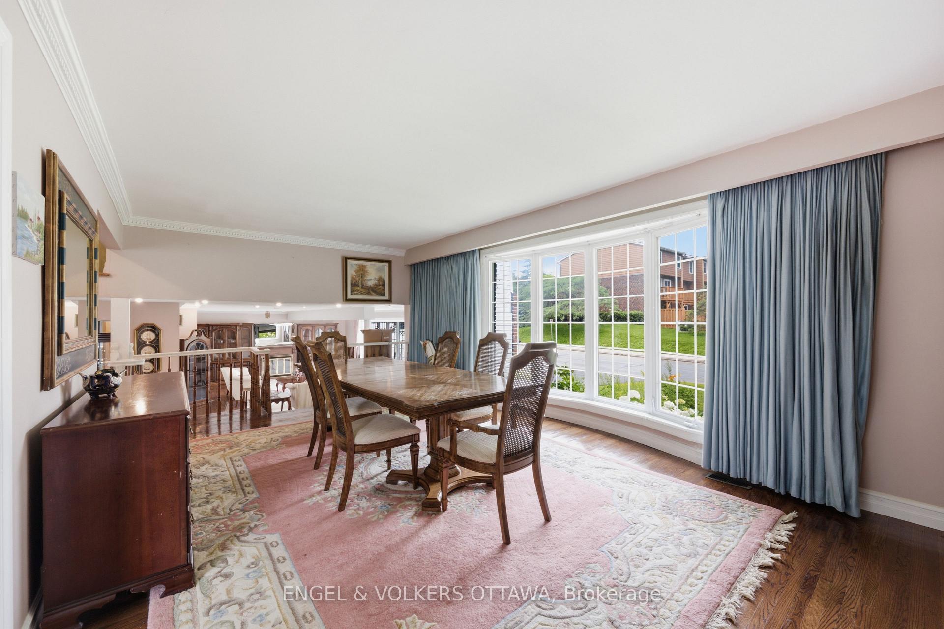 Photo 9 of 1446 Ridgebrook Drive, Ottawa, Pineview — HOMEH
