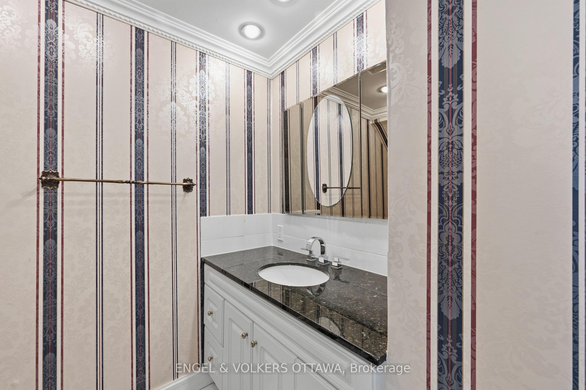 Photo 24 of 1446 Ridgebrook Drive, Ottawa, Pineview — HOMEH