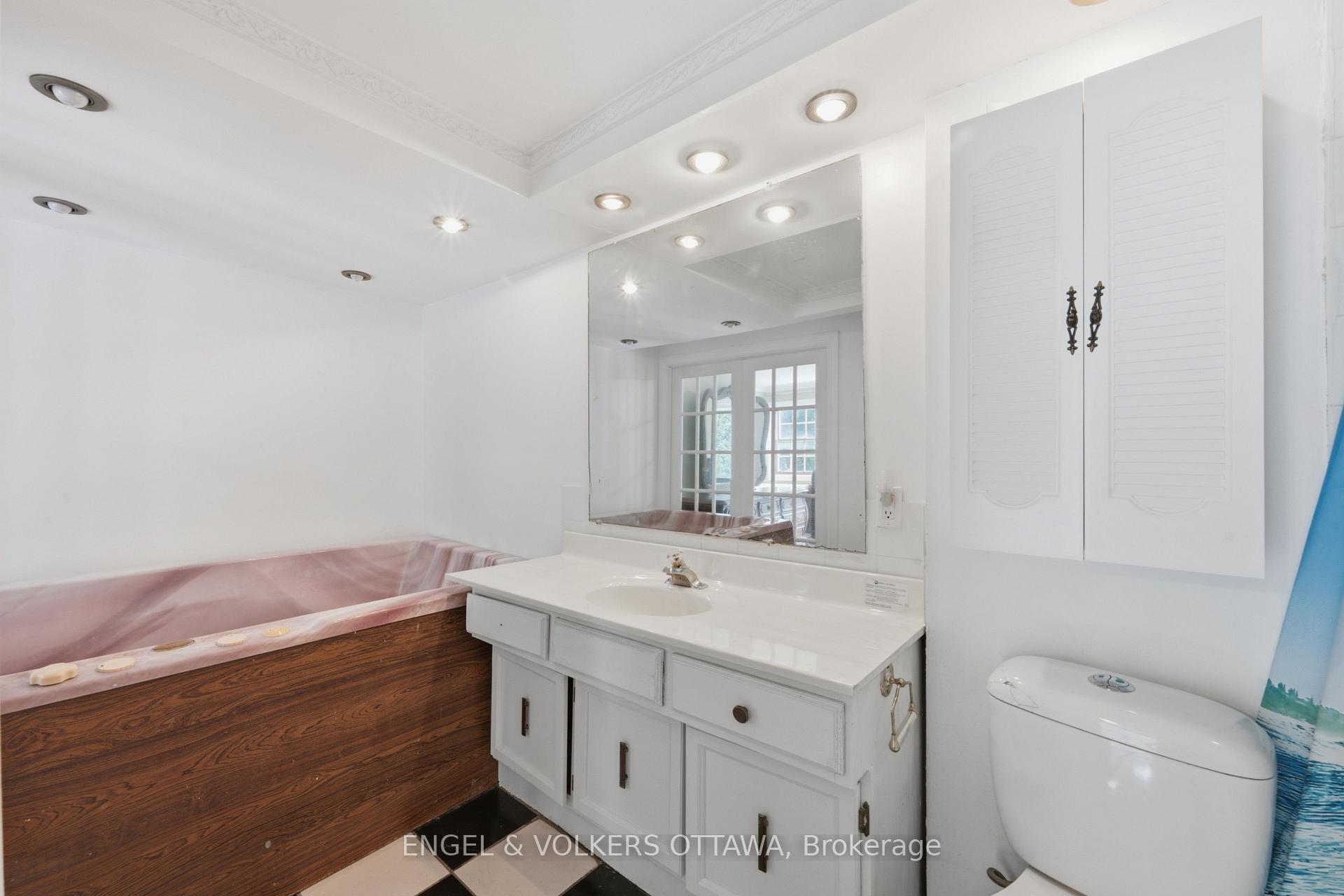 Photo 27 of 1446 Ridgebrook Drive, Ottawa, Pineview — HOMEH