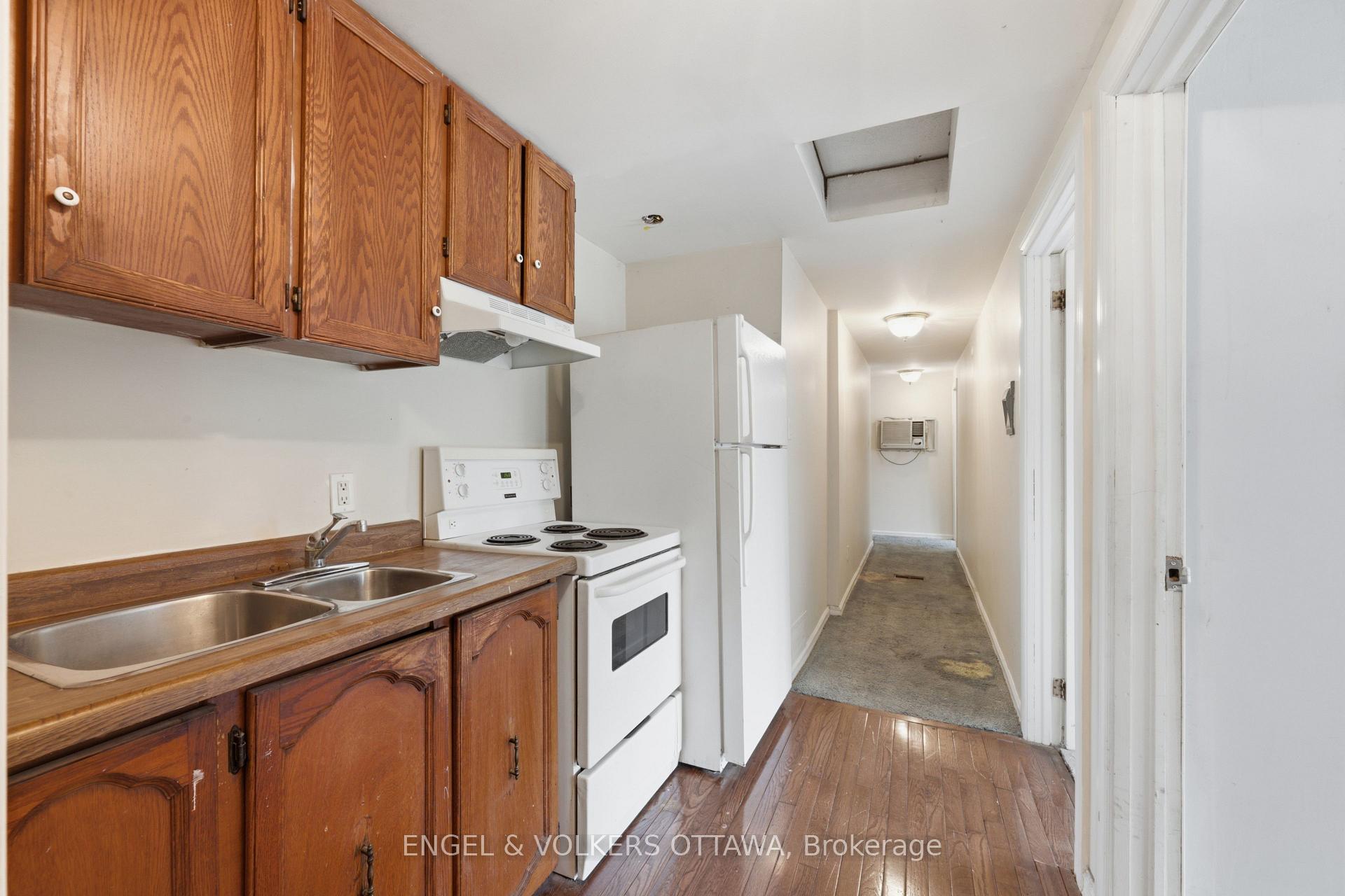 Photo 29 of 1446 Ridgebrook Drive, Ottawa, Pineview — HOMEH