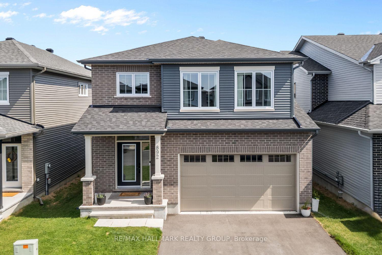 Front of 892 Sendero Way