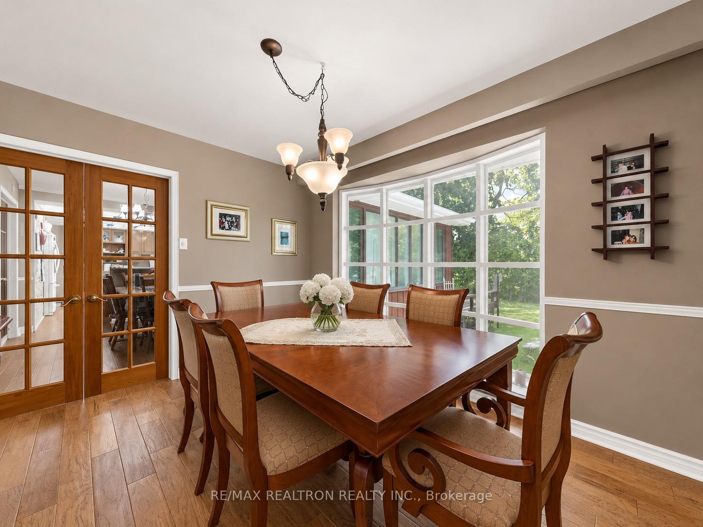 Photo 6 of 22 Longbridge Road, Vaughan, Uplands — HOMEH