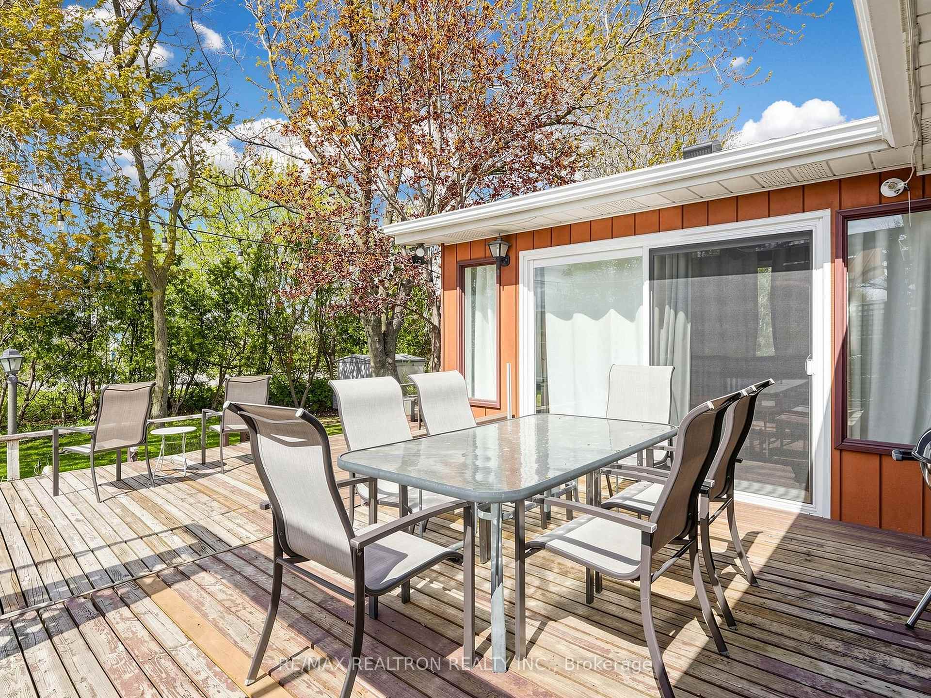 Photo 28 of 22 Longbridge Road, Vaughan, Uplands — HOMEH