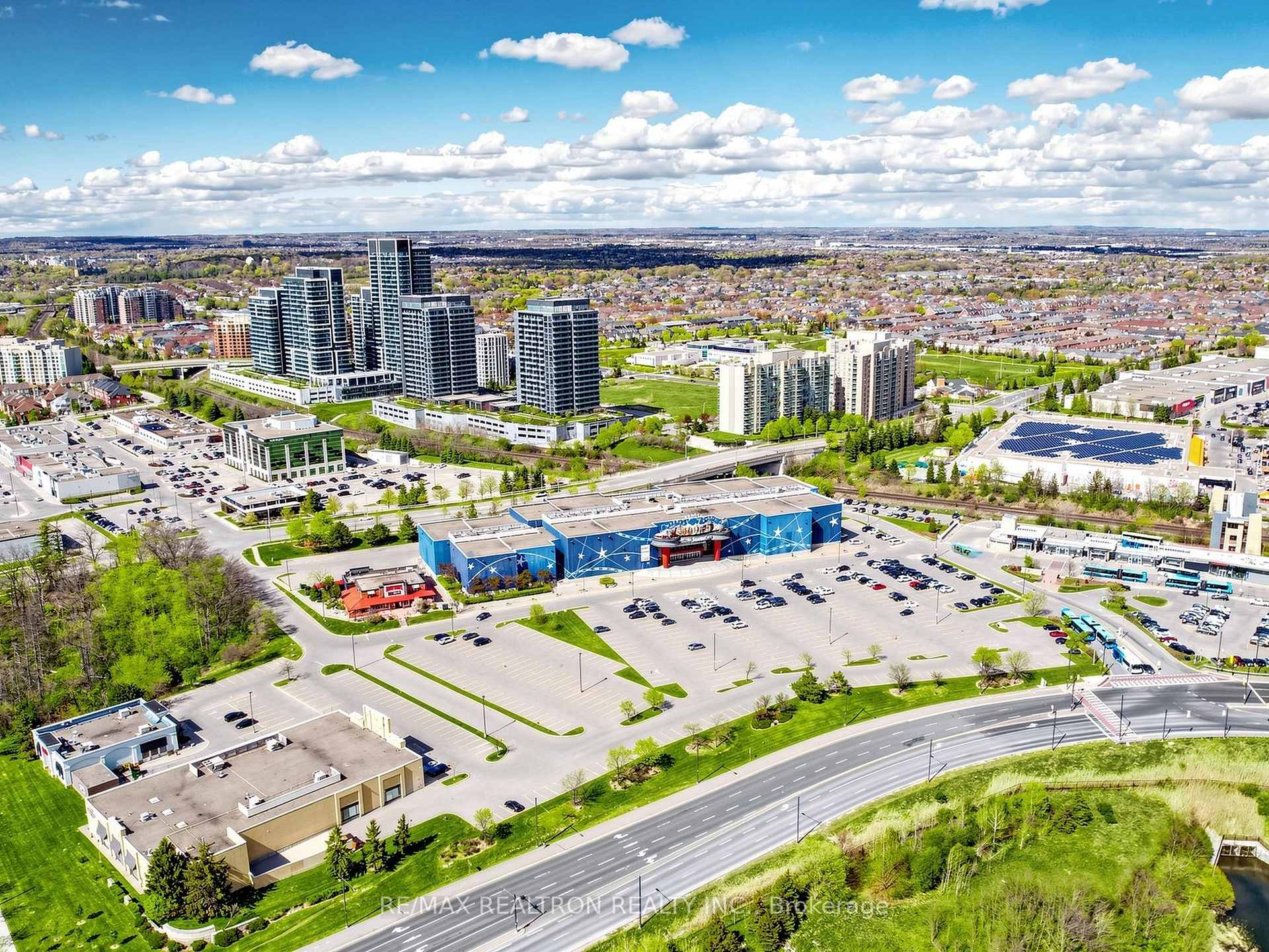 Photo 49 of 22 Longbridge Road, Vaughan, Uplands — HOMEH