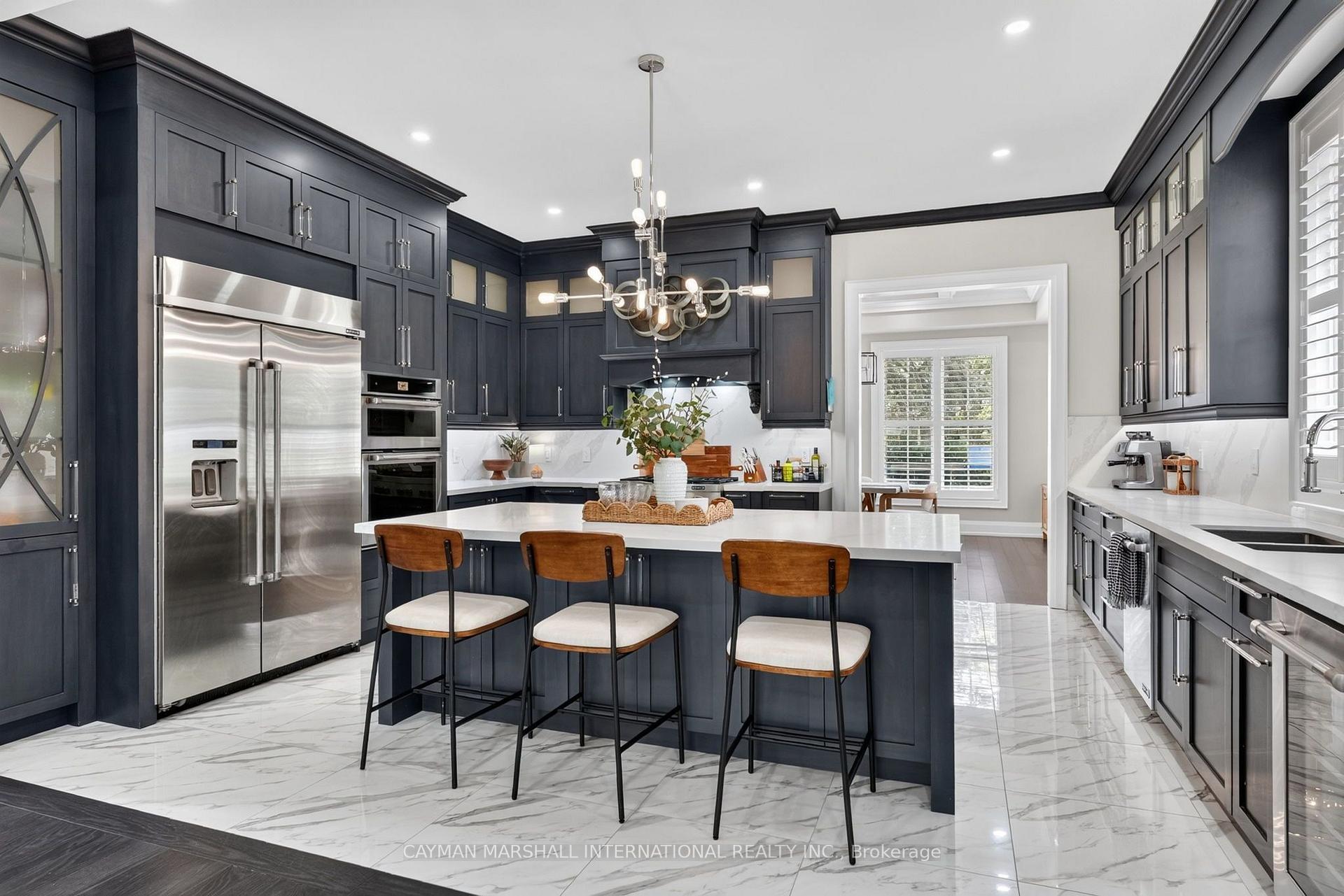 Photo 5 of 175 The Kingsway, Etobicoke, Kingsway South — HOMEH