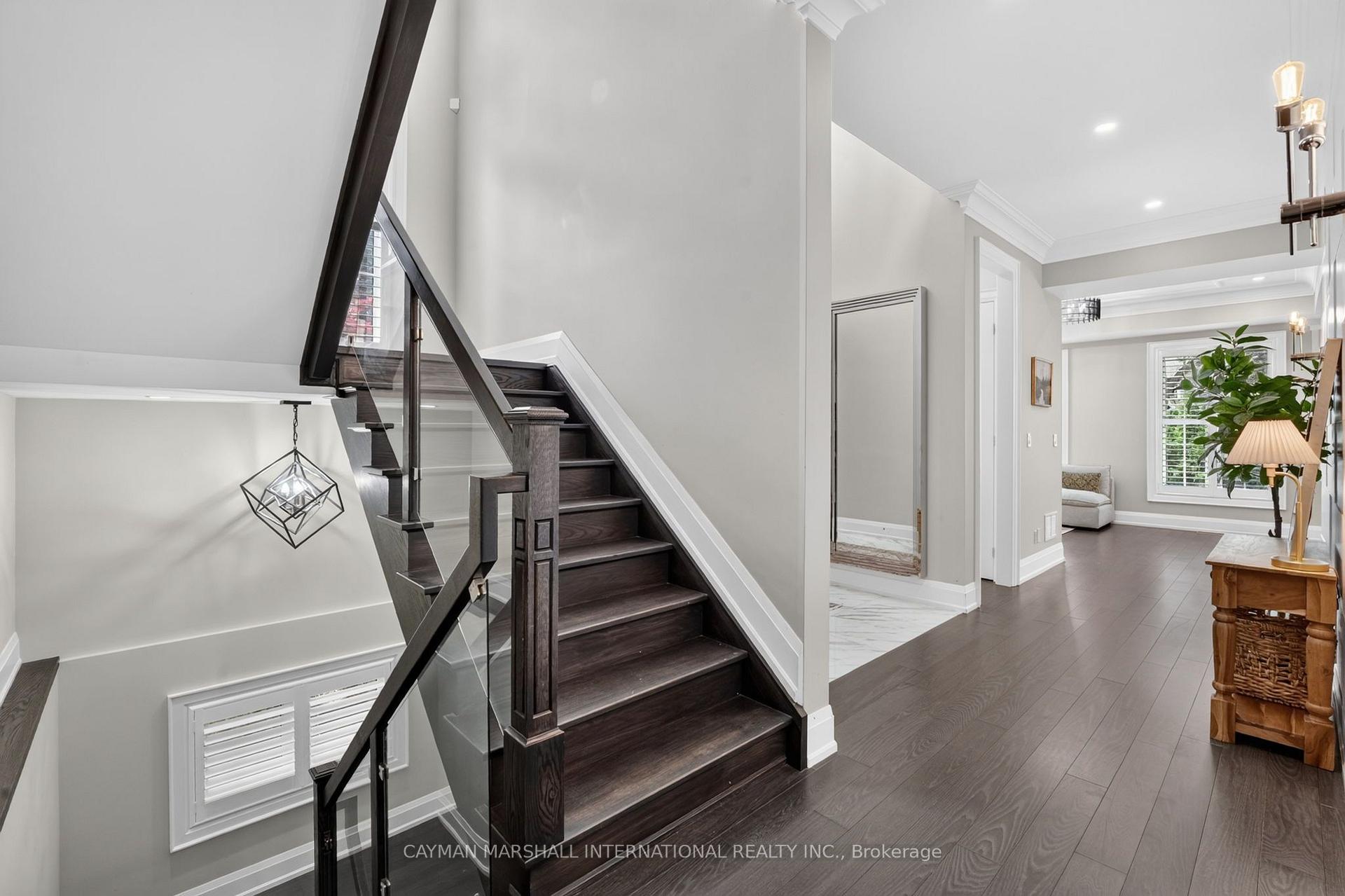 Photo 14 of 175 The Kingsway, Etobicoke, Kingsway South — HOMEH