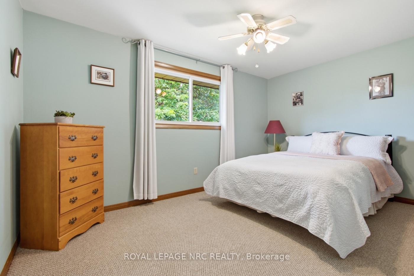 Photo 14 of 11 Jennifer Court, Welland, Prince Charles — HOMEH