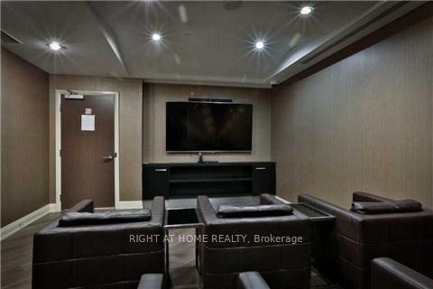 Photo 8 of Unit 1405, 85 North Park Road, Vaughan, Beverley Glen — HOMEH