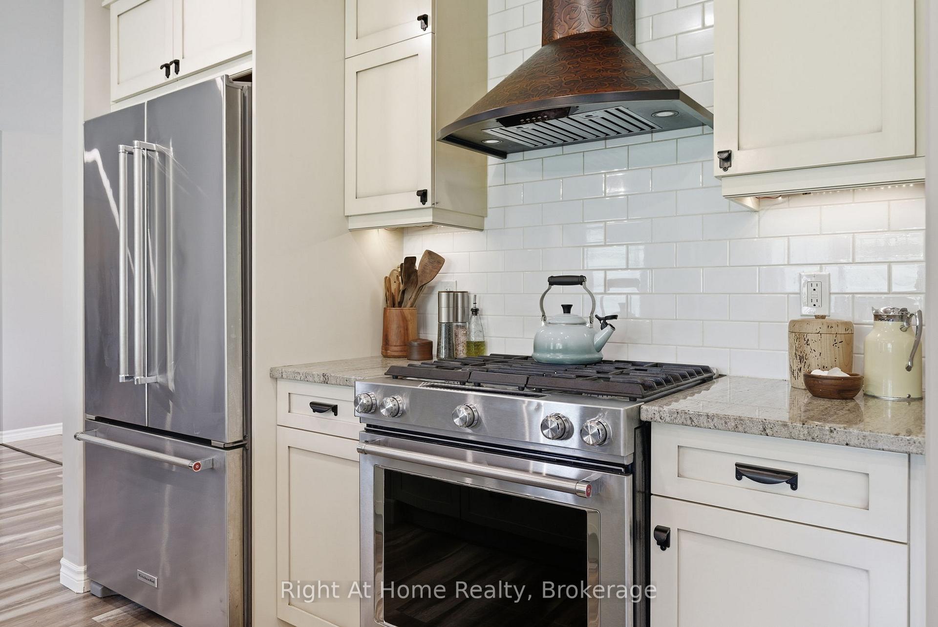 Photo 16 of 144 Hiddenvalley Drive, Belleville, Thurlow Ward — HOMEH