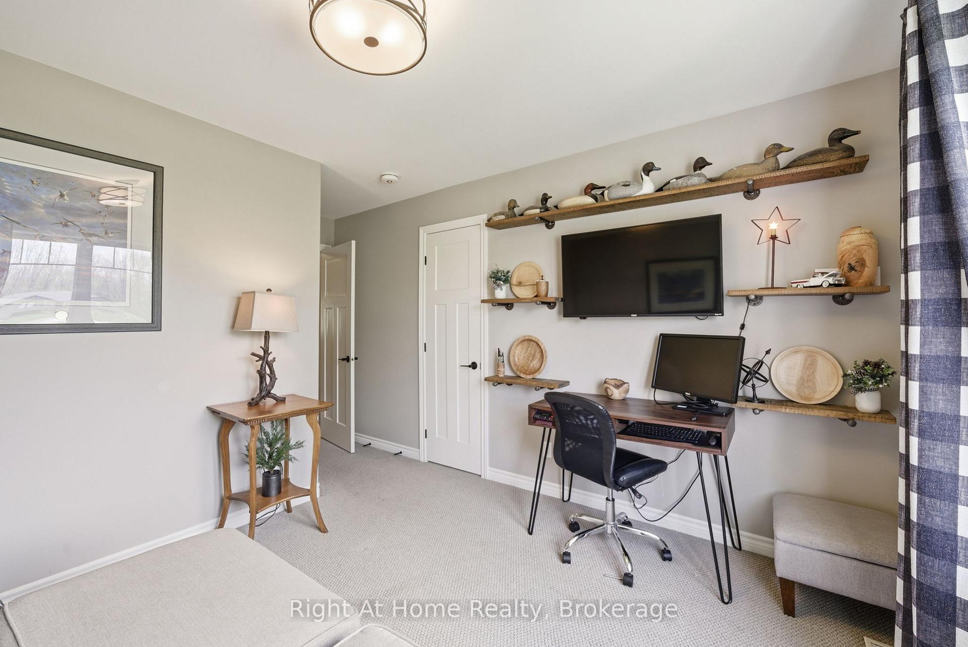 Photo 26 of 144 Hiddenvalley Drive, Belleville, Thurlow Ward — HOMEH