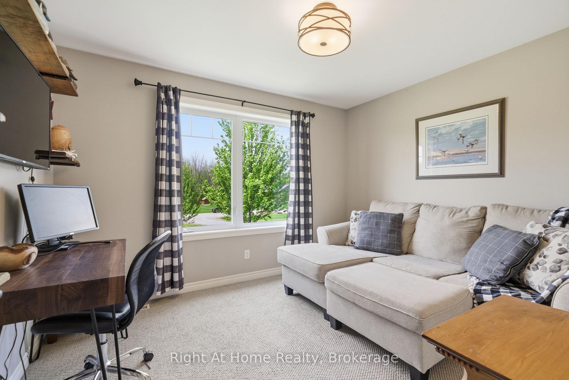 Photo 27 of 144 Hiddenvalley Drive, Belleville, Thurlow Ward — HOMEH