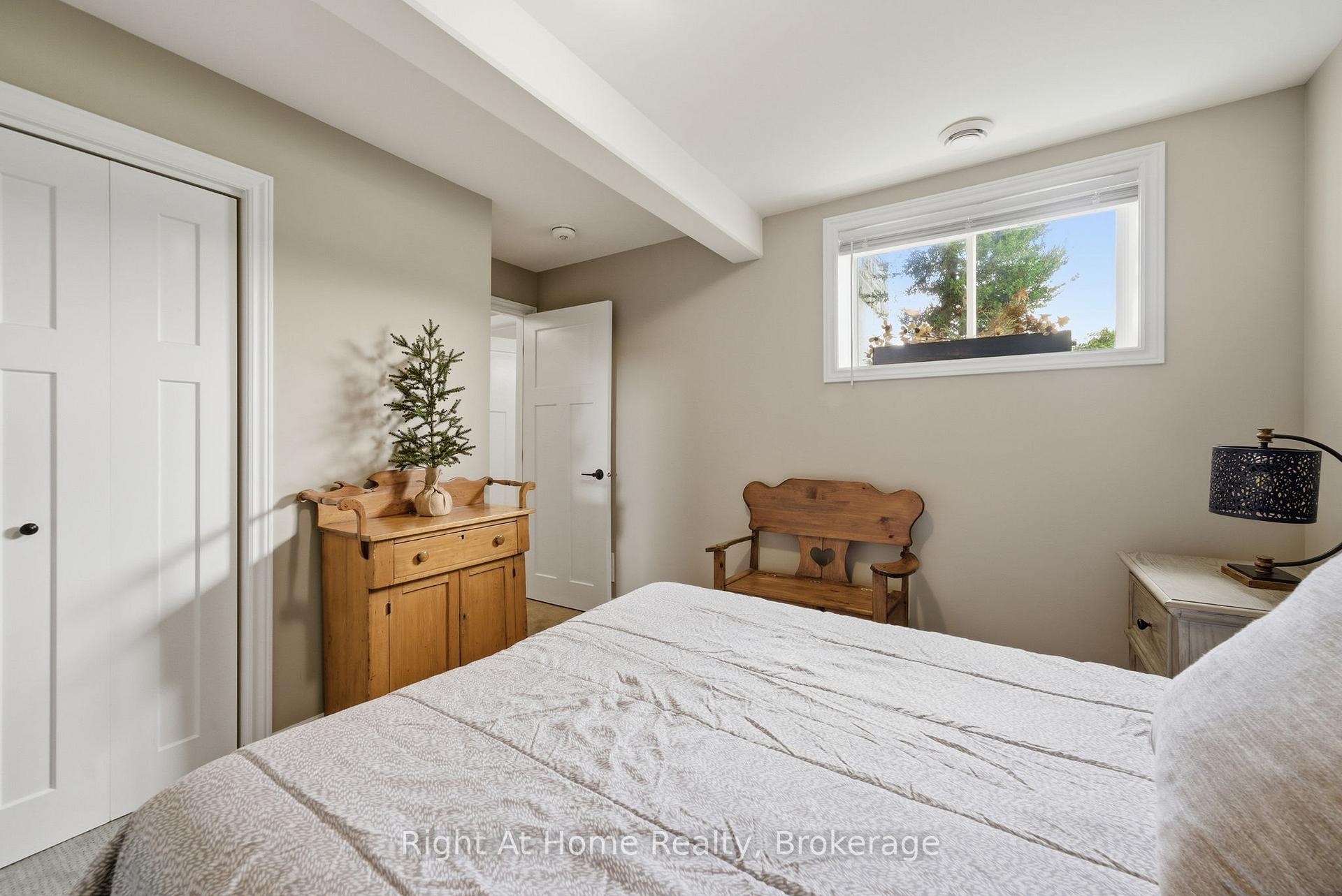 Photo 37 of 144 Hiddenvalley Drive, Belleville, Thurlow Ward — HOMEH