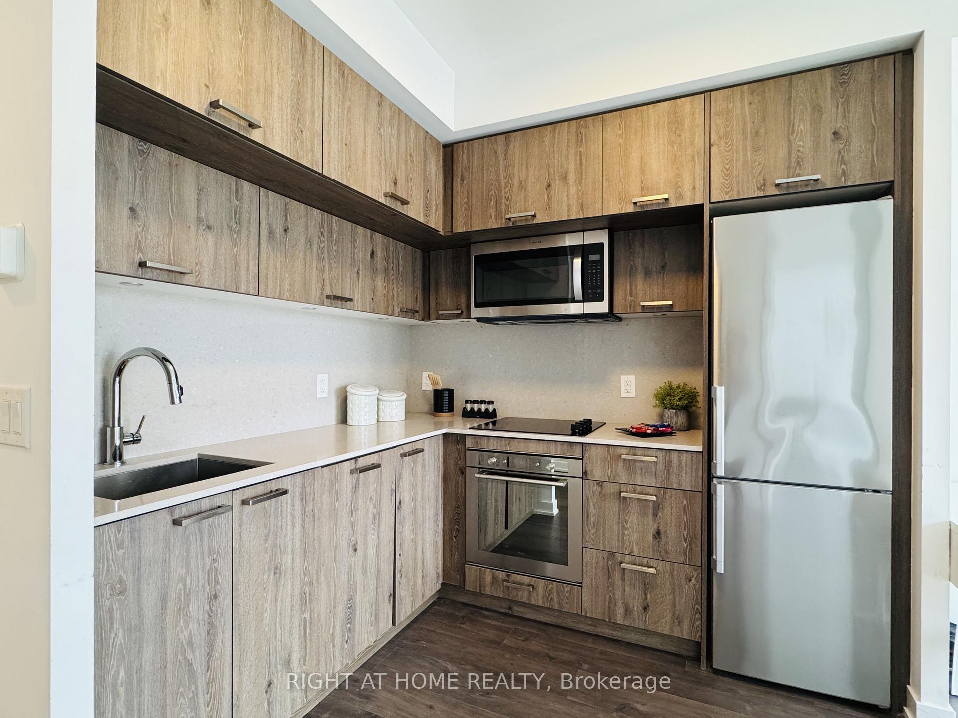 Photo 12 of Unit 1011, 50 McCaul Street, Toronto, Kensington-Chinatown — HOMEH