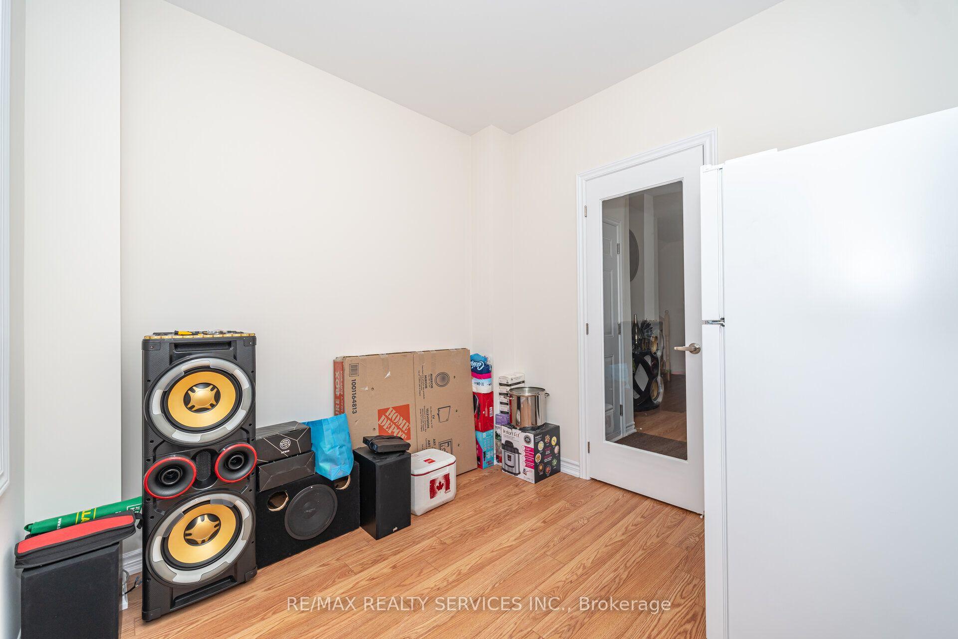 Photo 17 of 10 Conboy Drive, Erin — HOMEH